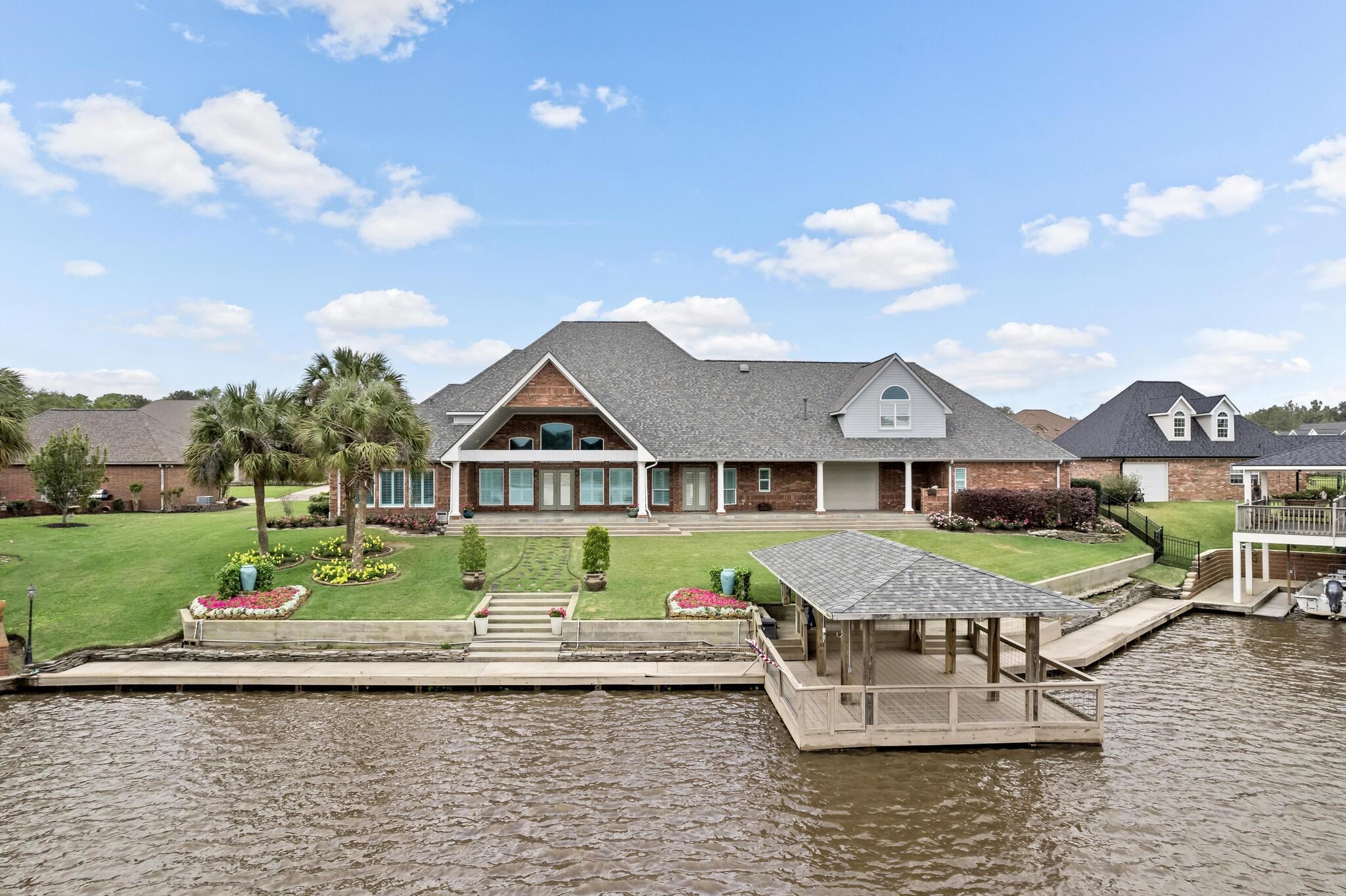 145 Greenhead Point