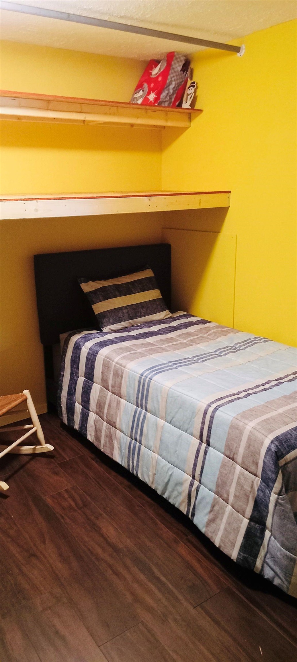 8963 Lonesome Pine Ln