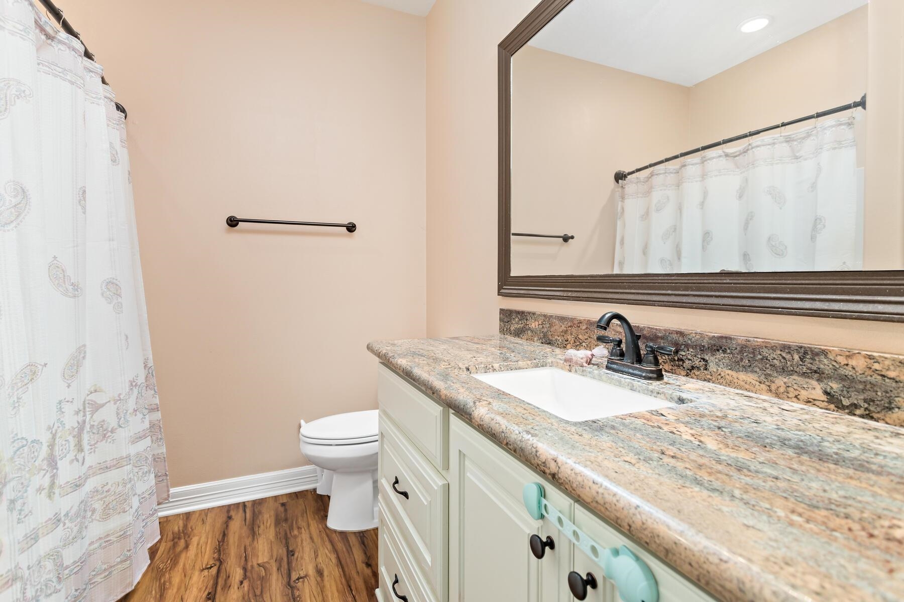 4403 Persimmon Circle