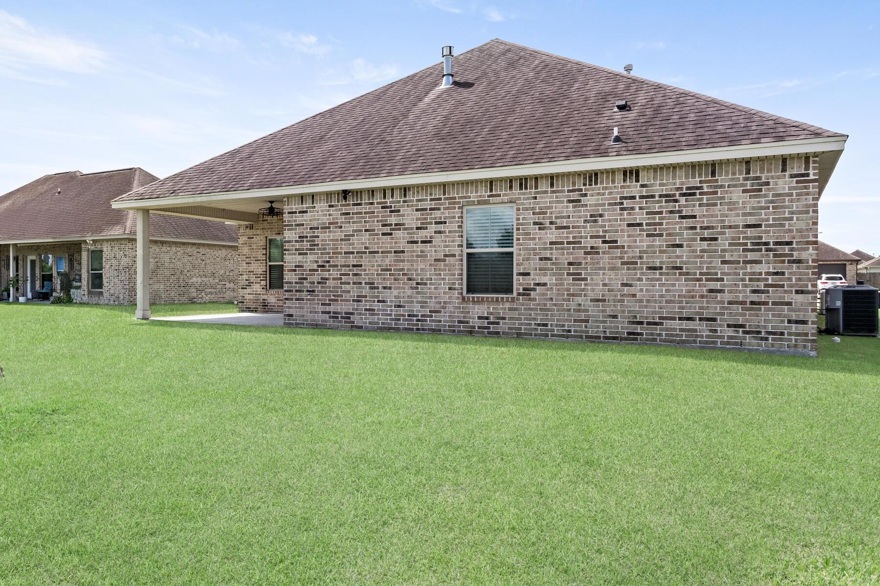 4403 Persimmon Circle