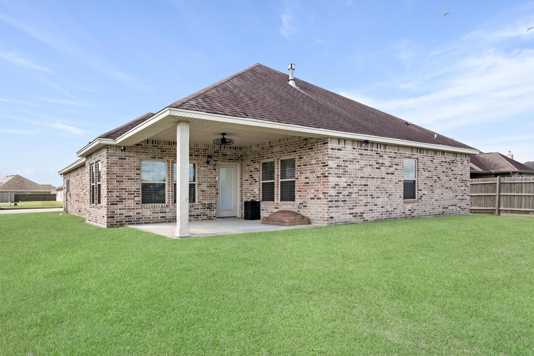 4403 Persimmon Circle