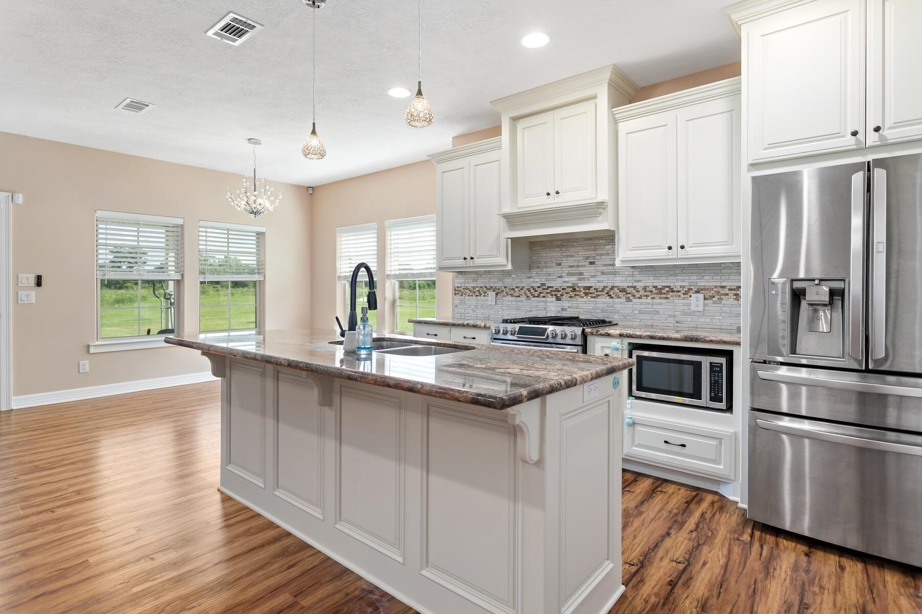 4403 Persimmon Circle