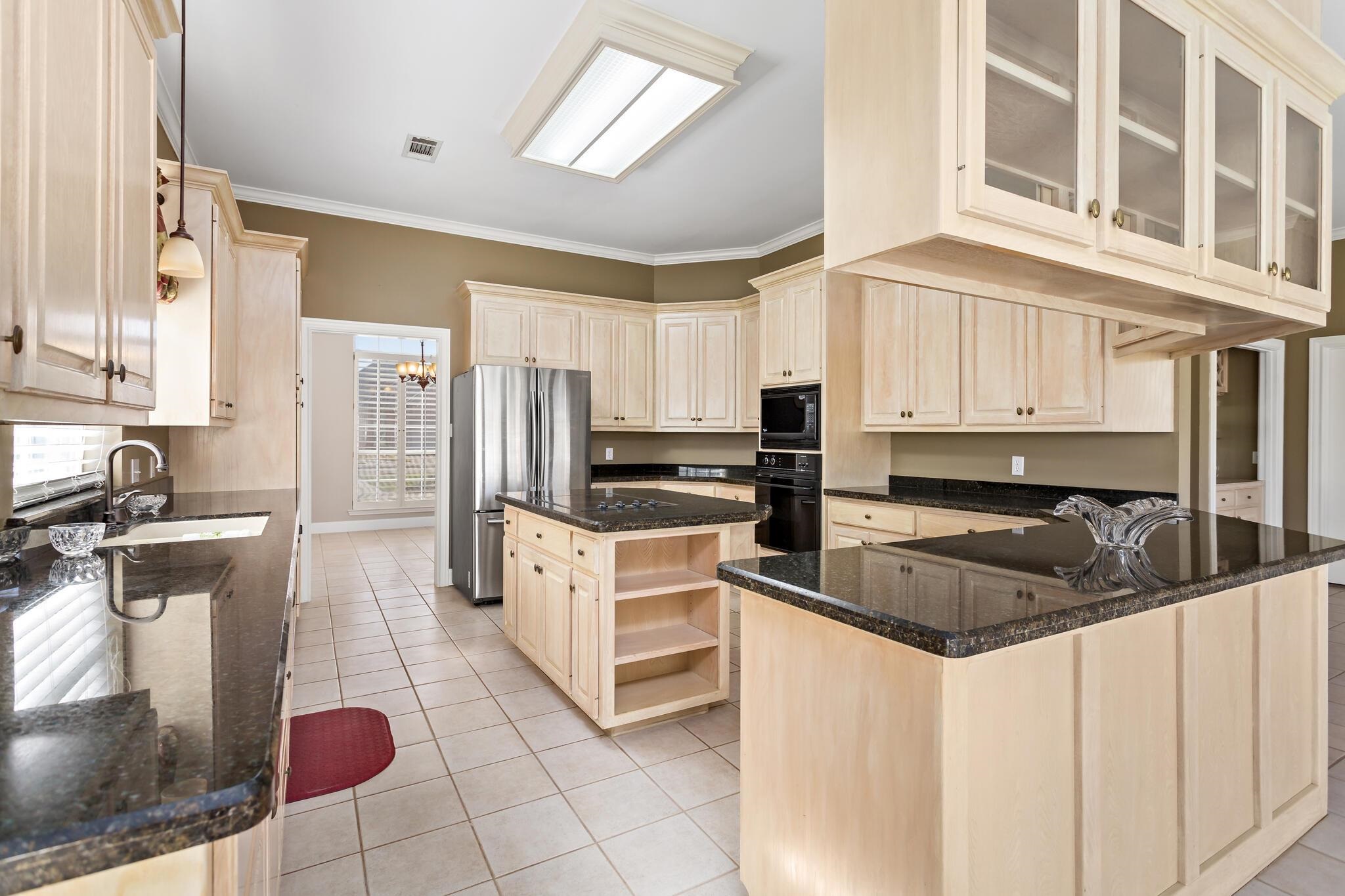6355 Chasse Gardens