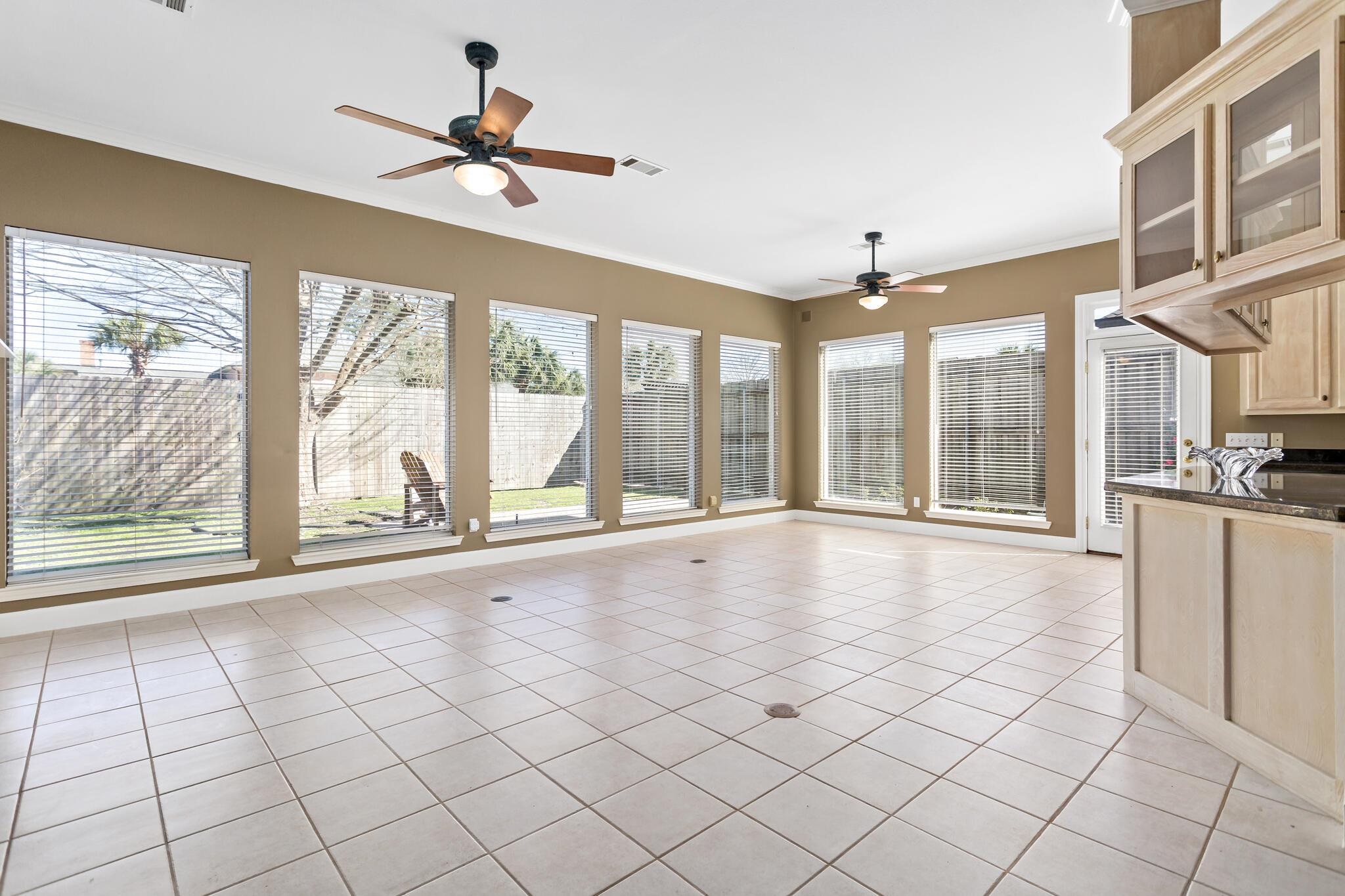 6355 Chasse Gardens