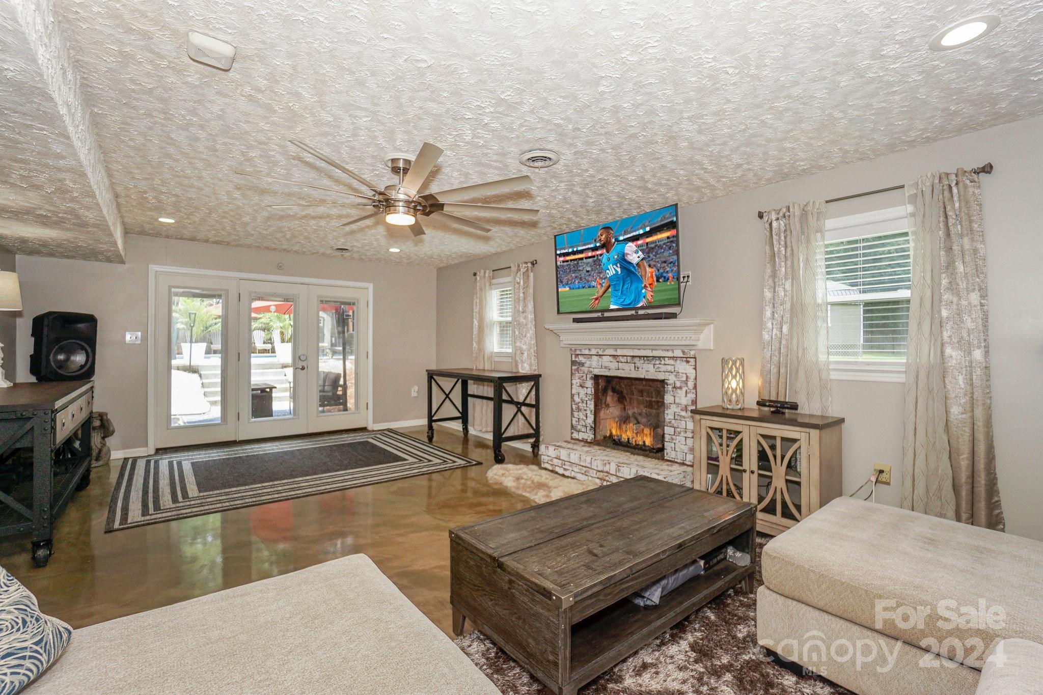 853 Wendover Road