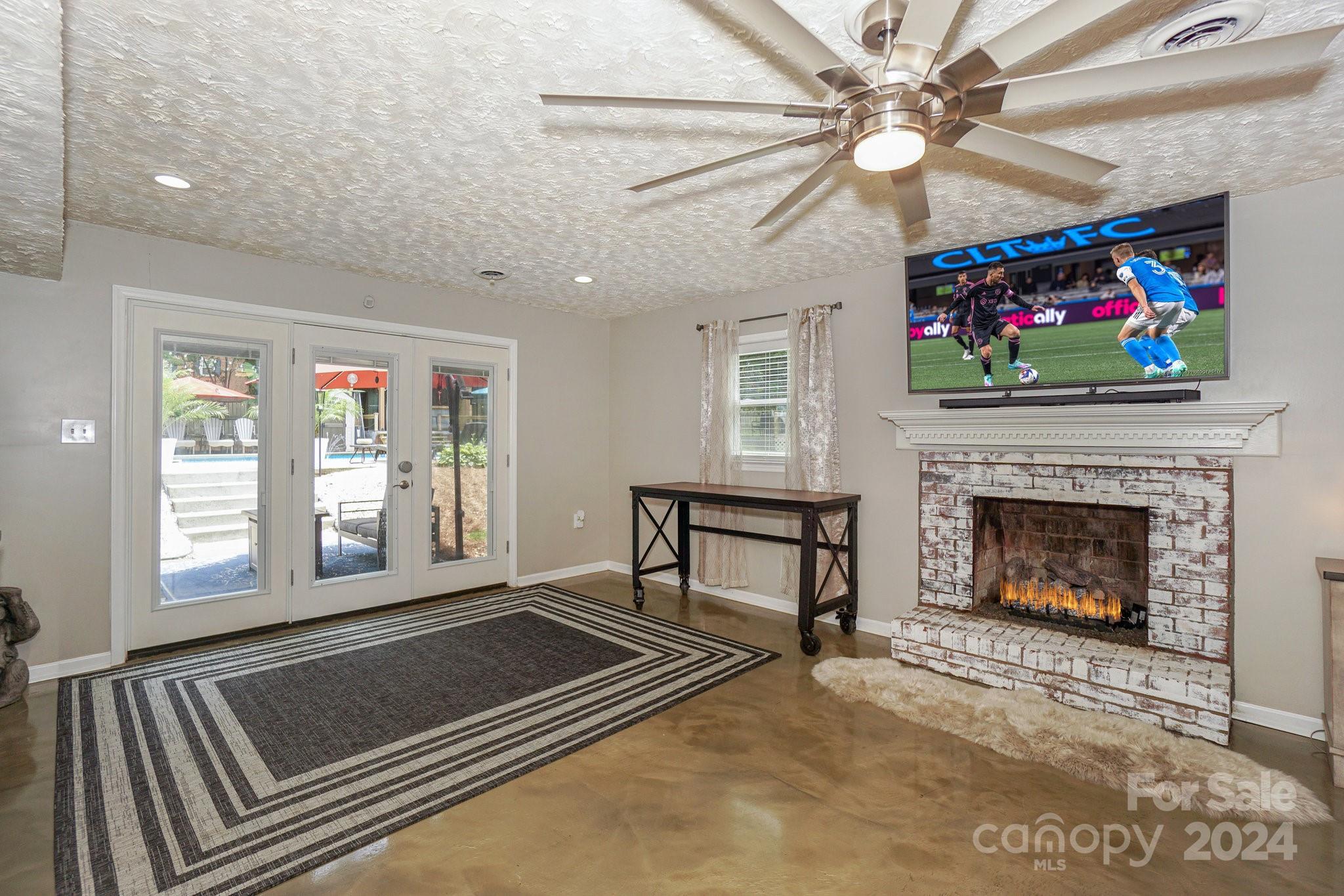 853 Wendover Road