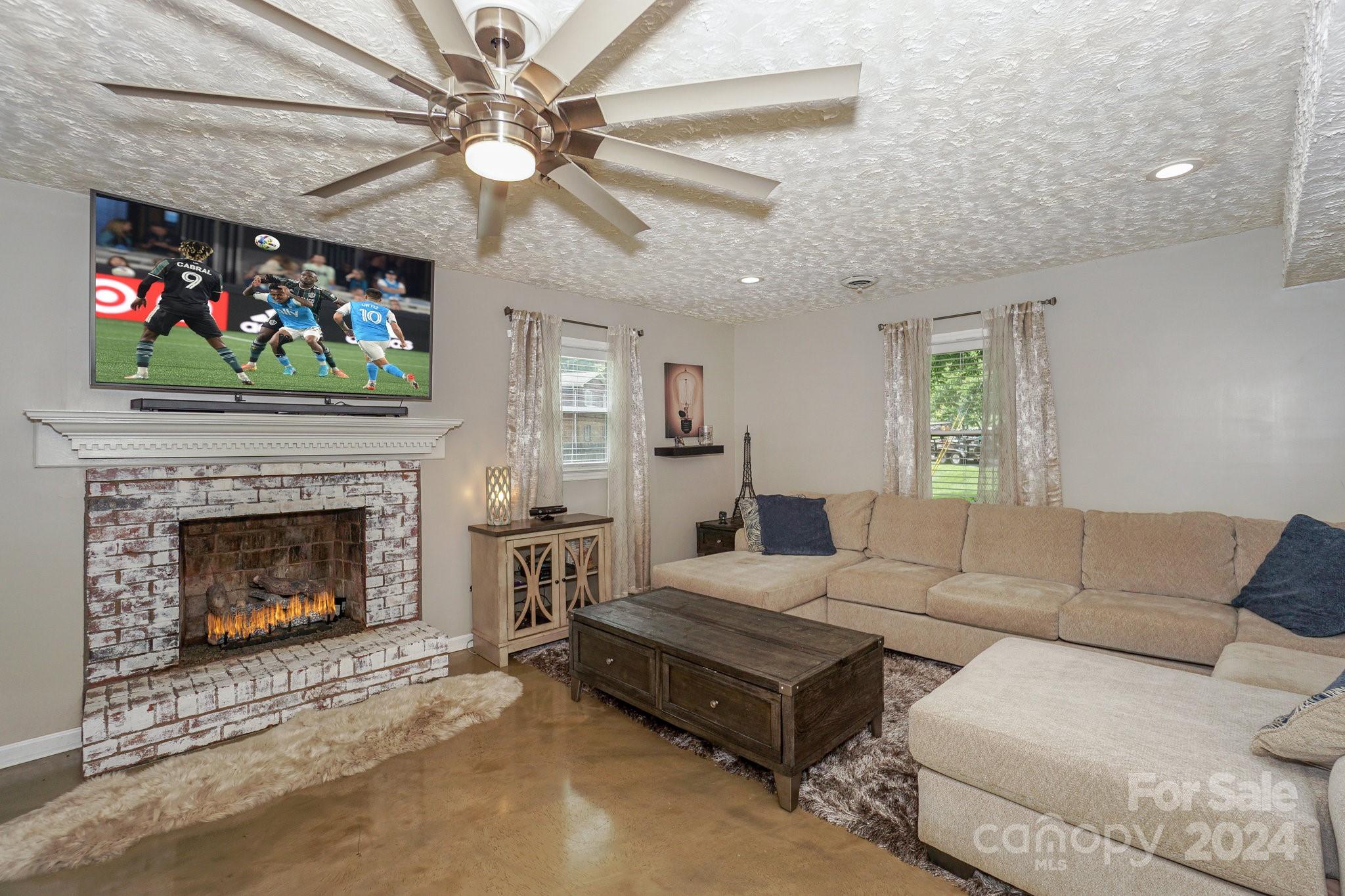 853 Wendover Road