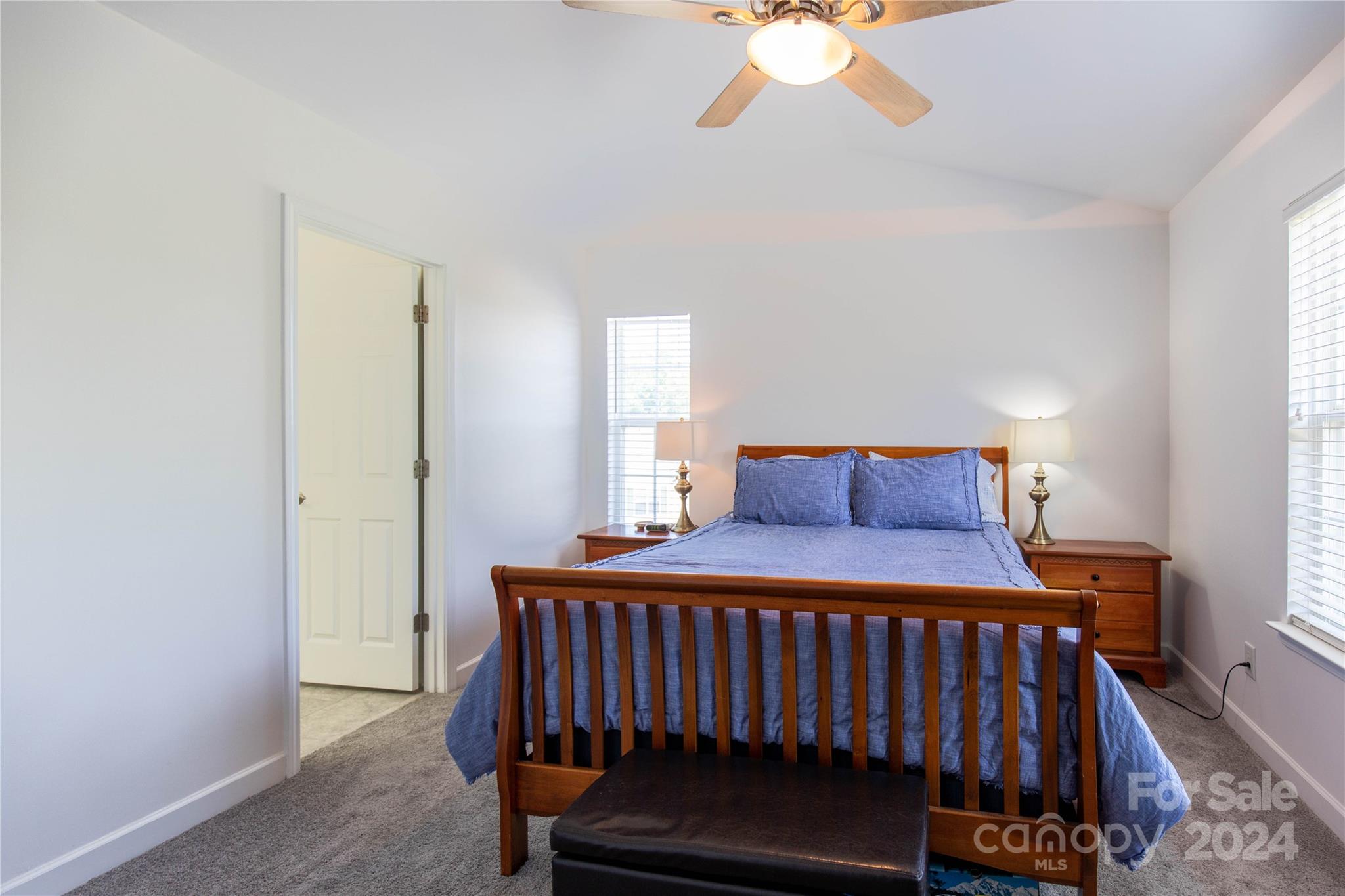 118 Midglen Court