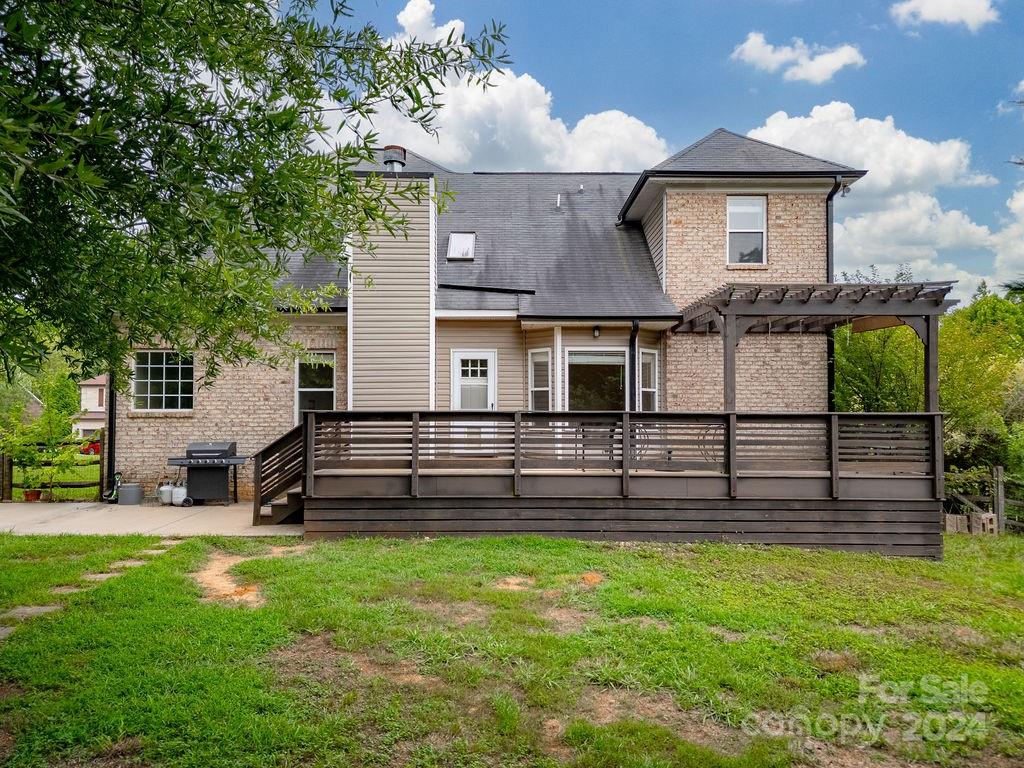 210 River Birch Circle