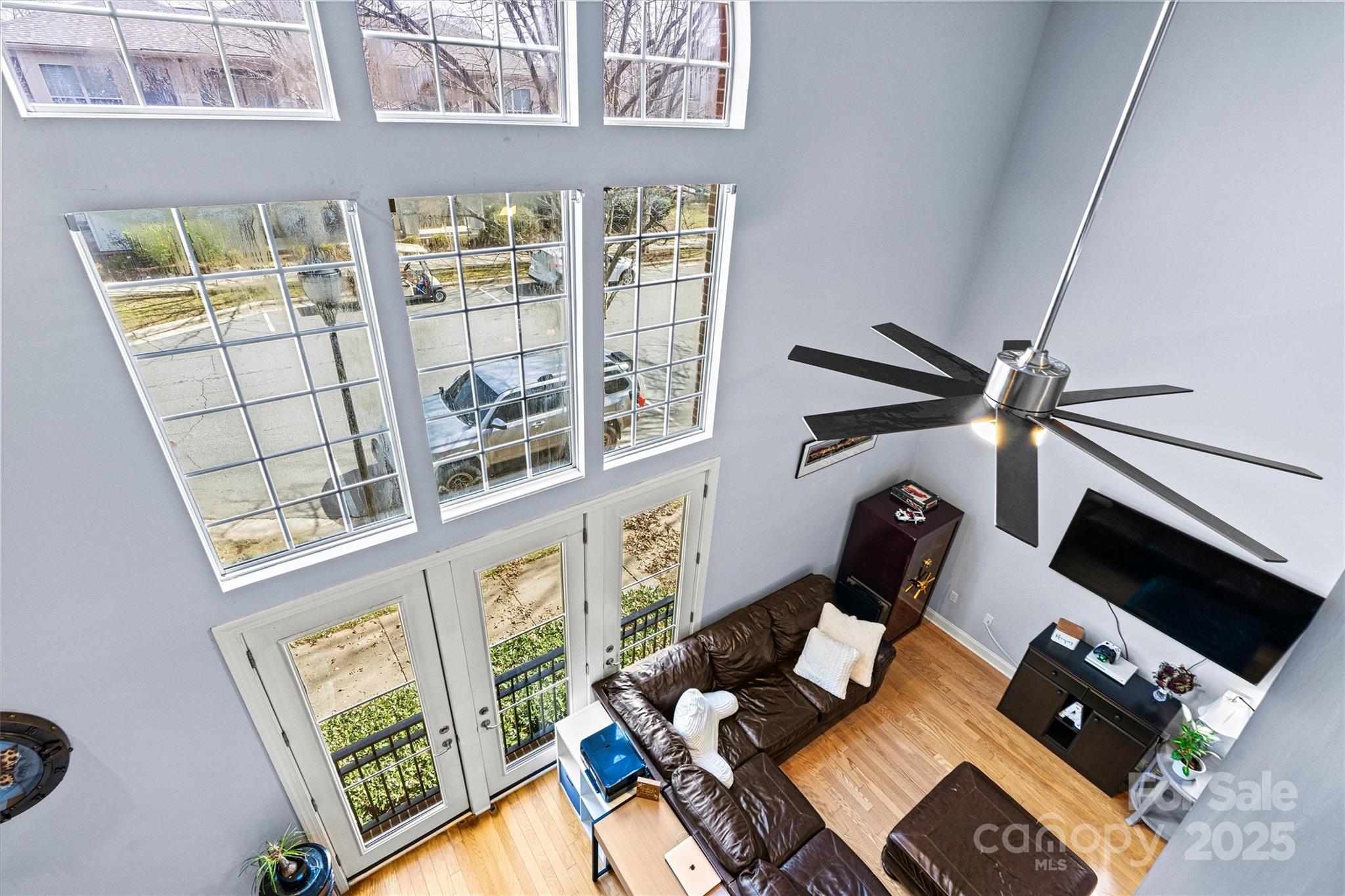 121 Irving Avenue Unit: F
