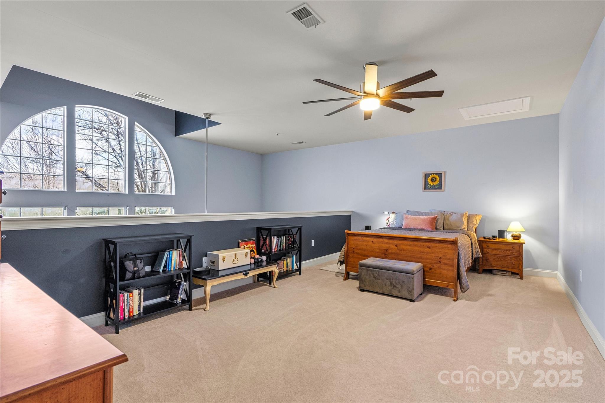 121 Irving Avenue Unit: F