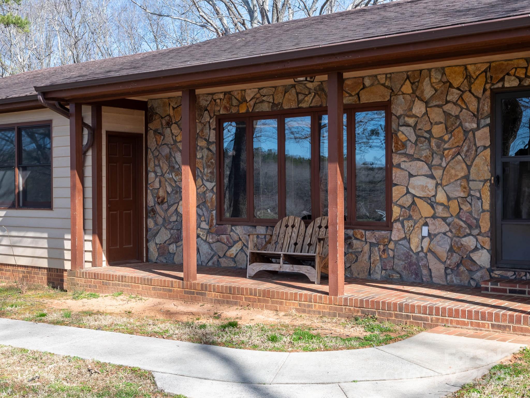 5534 Little Mountain Road