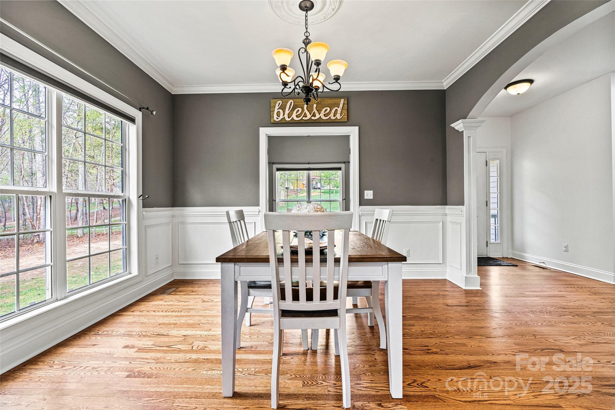 3207 Oak Ridge Circle