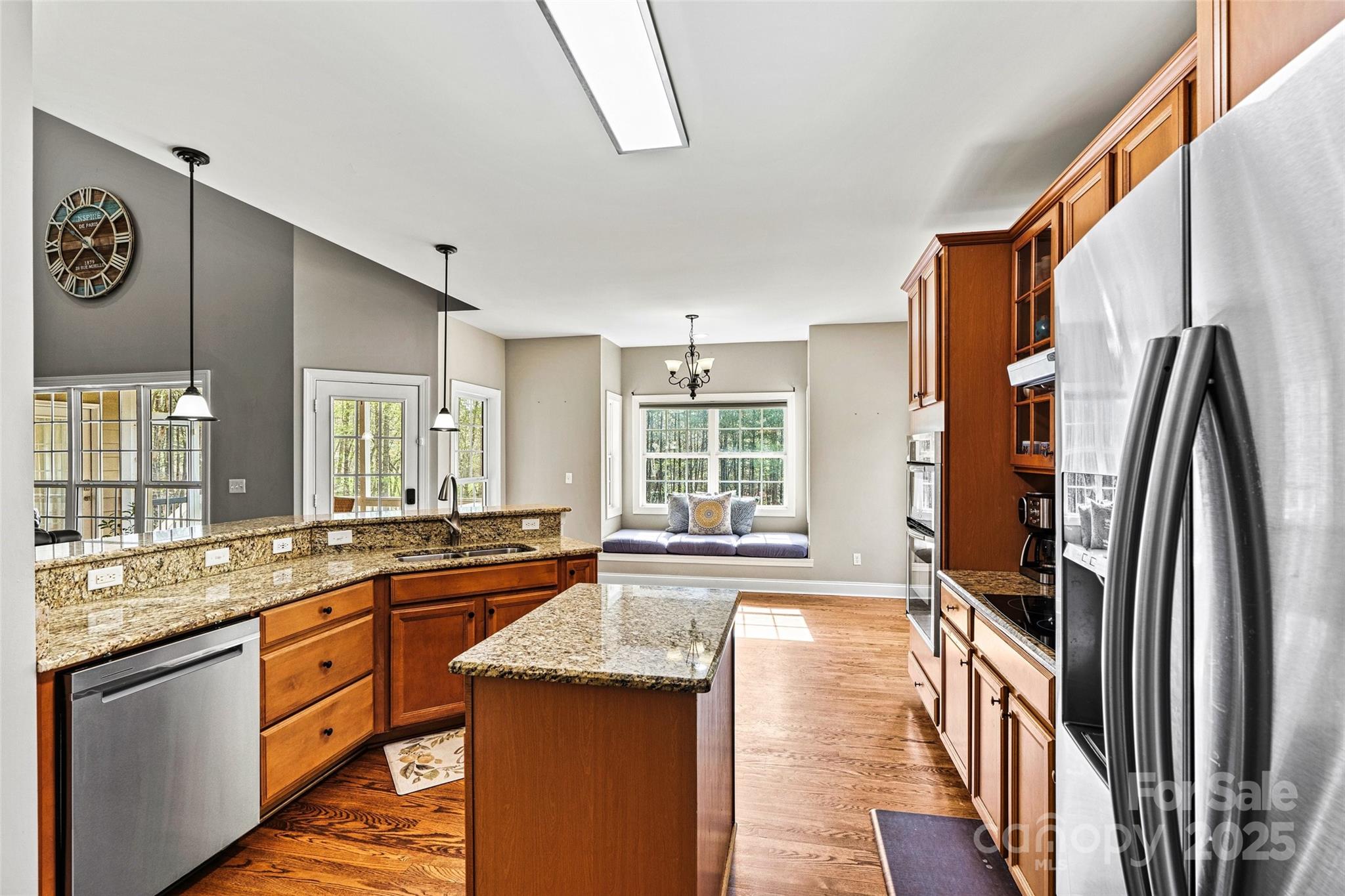 3207 Oak Ridge Circle