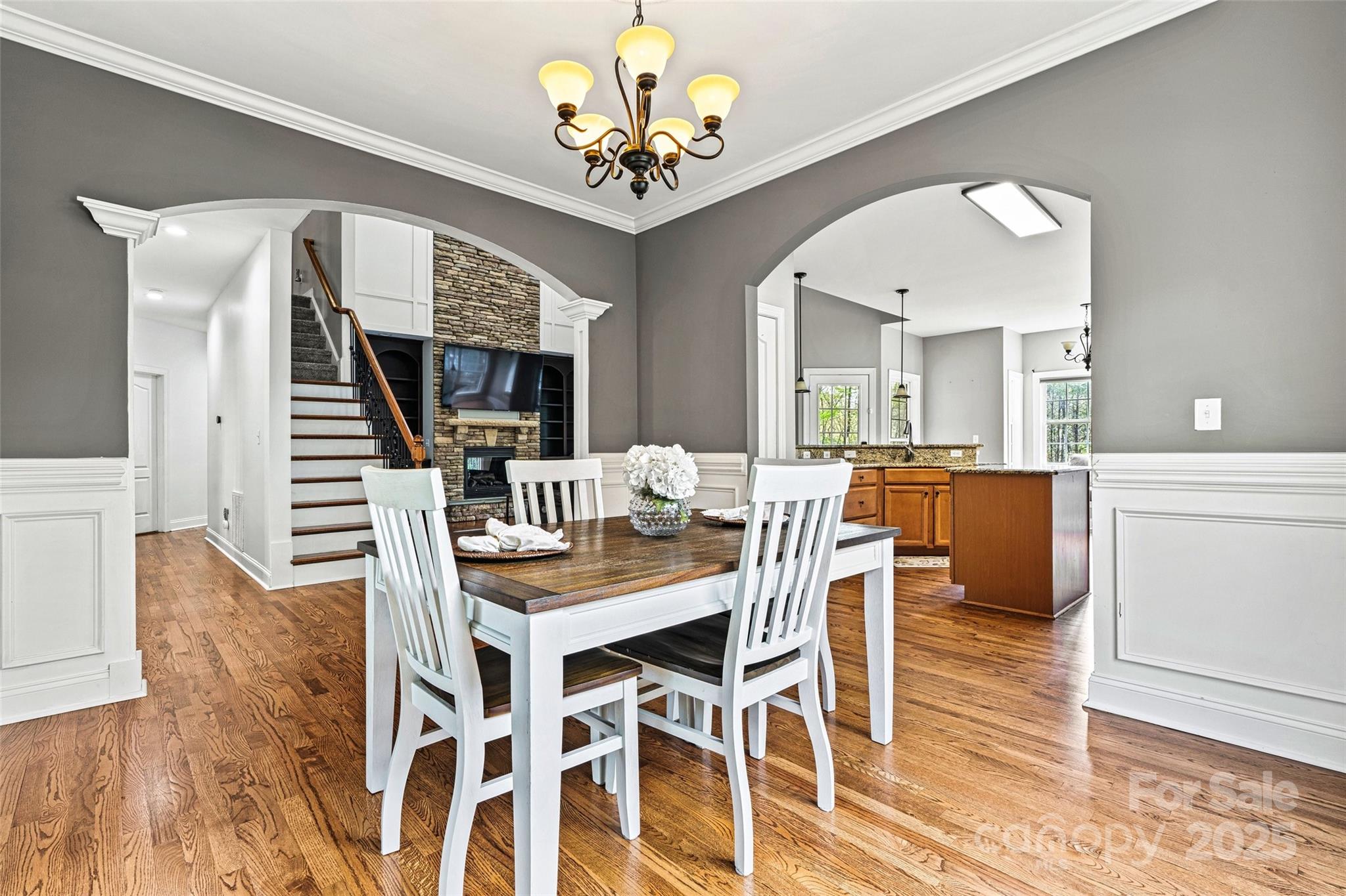 3207 Oak Ridge Circle