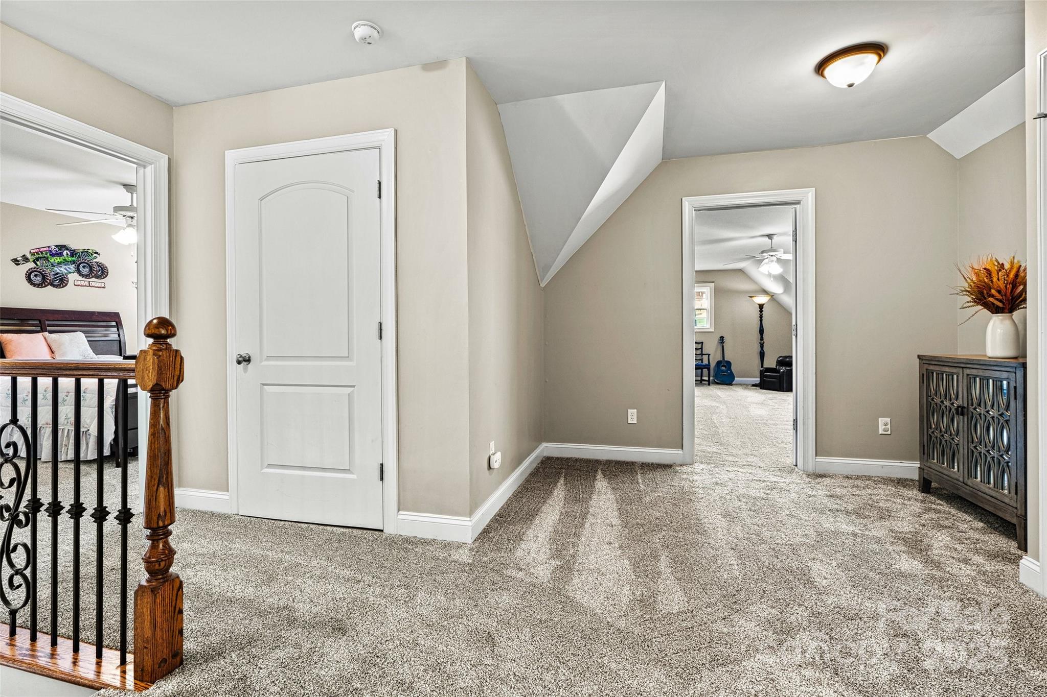 3207 Oak Ridge Circle