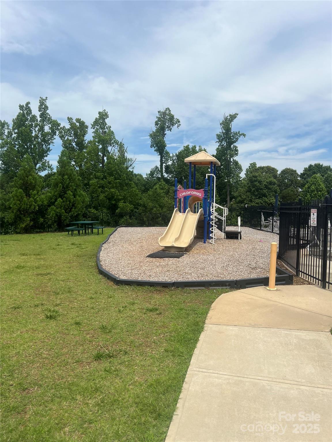152 Blossom Ridge Drive