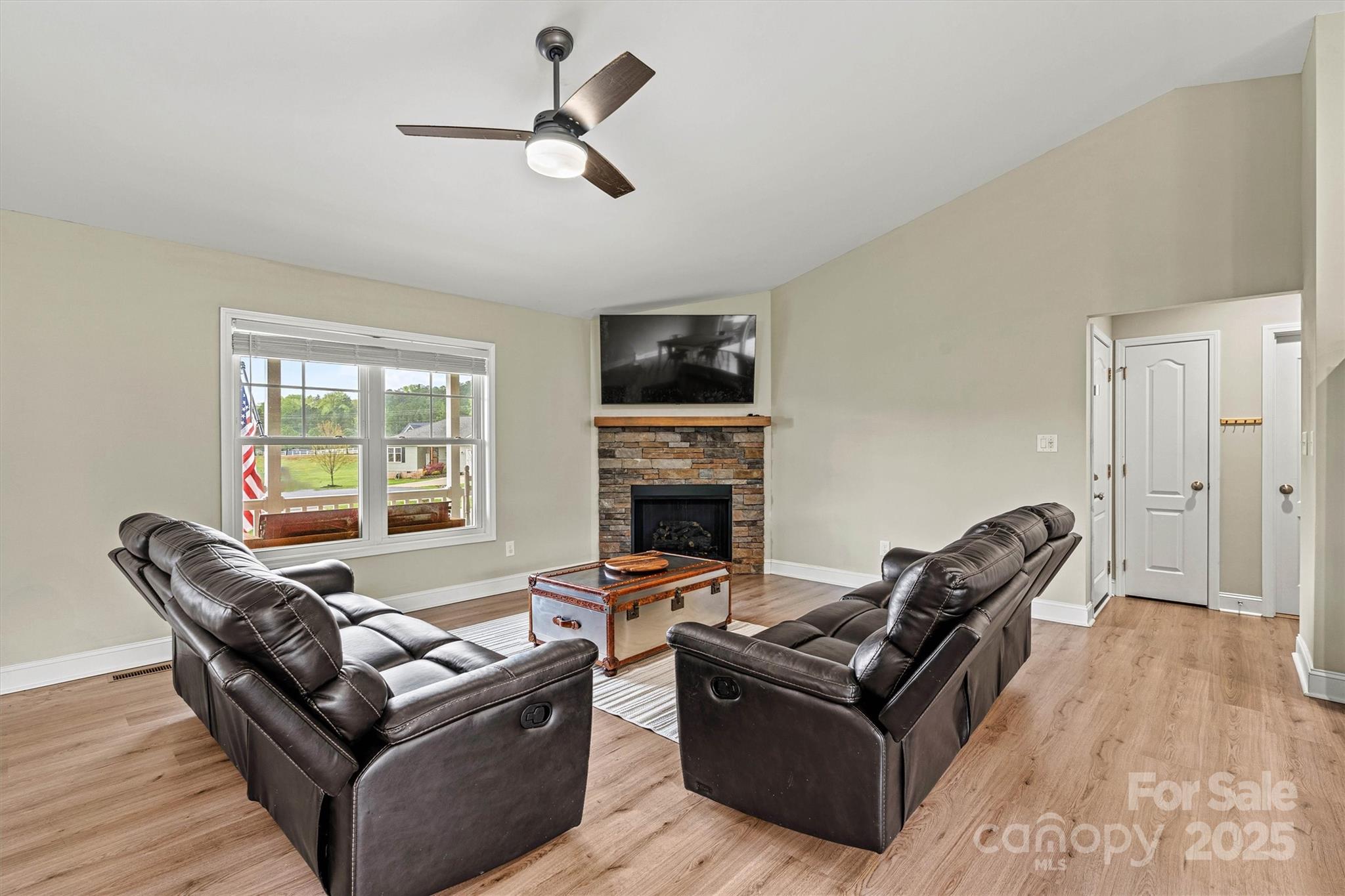 3659 Kimber Lane