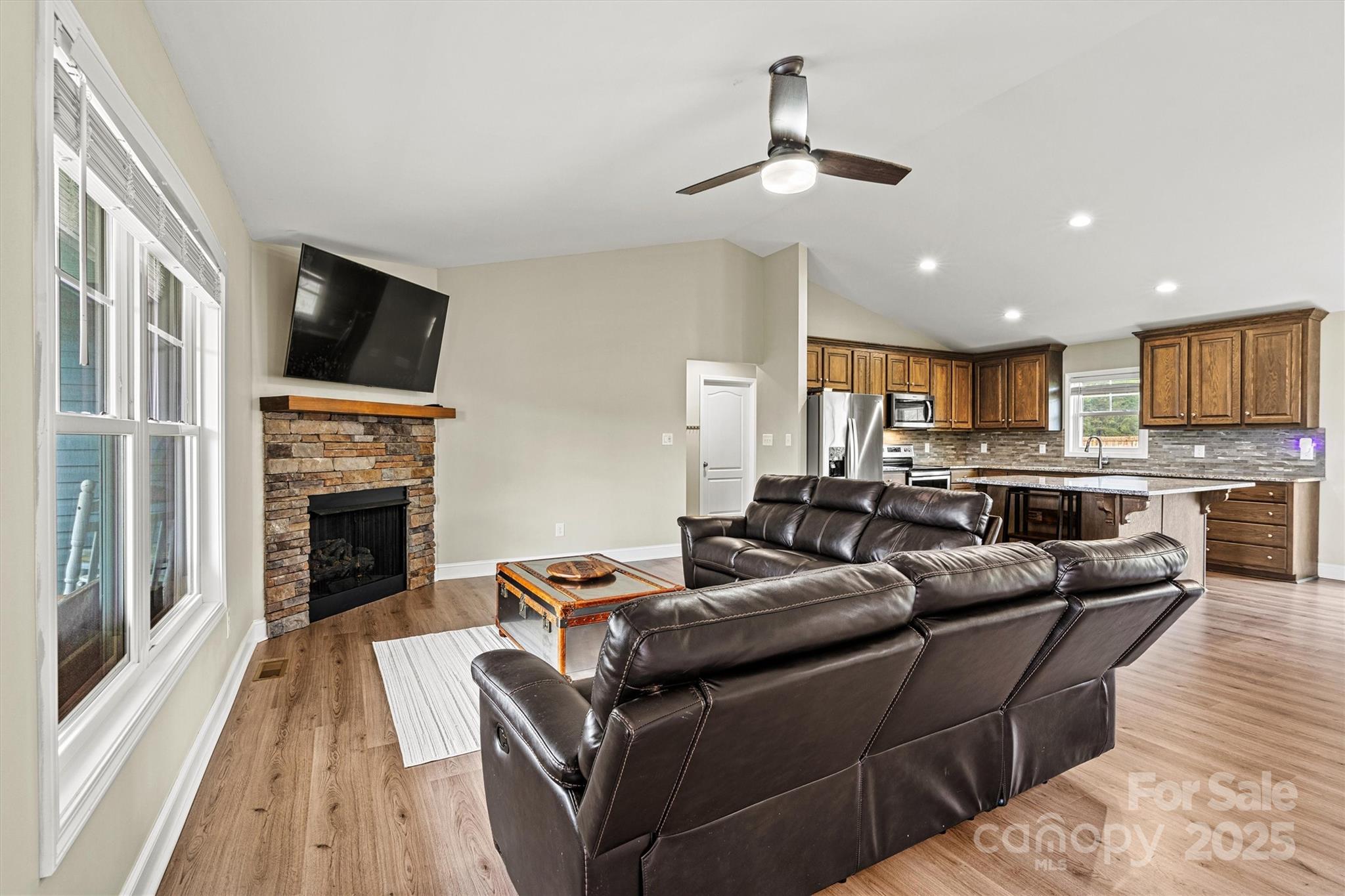 3659 Kimber Lane