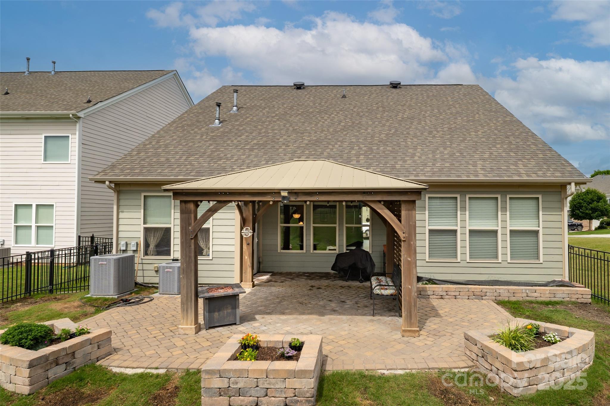 132 Hillston Lane