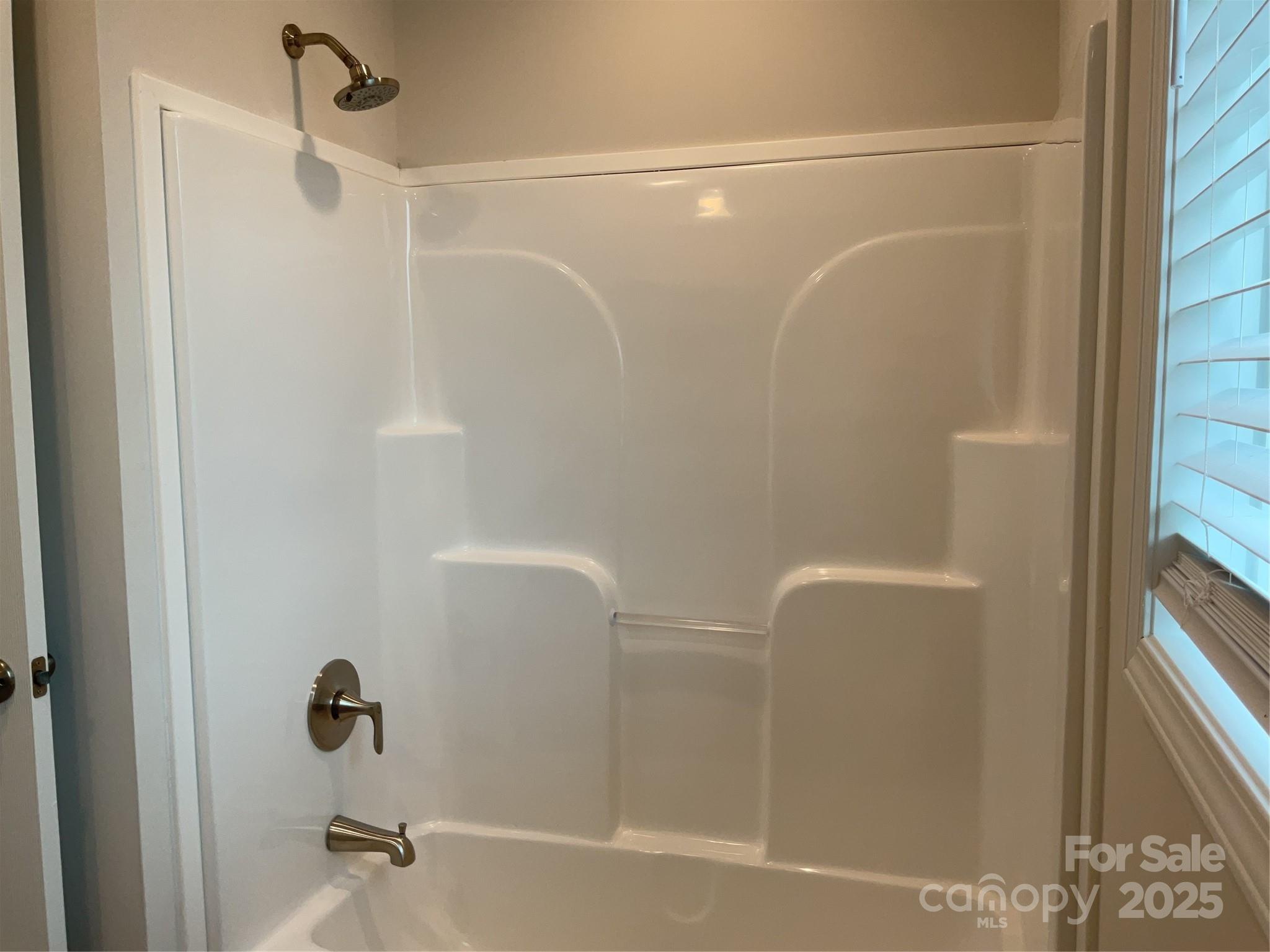126 Zircon Drive