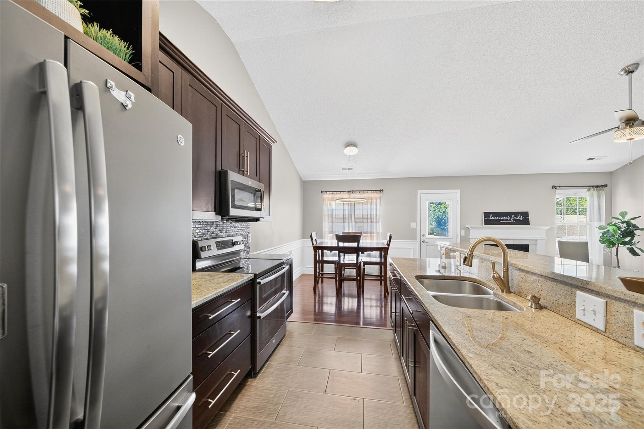 118 Milroy Lane Unit: 171