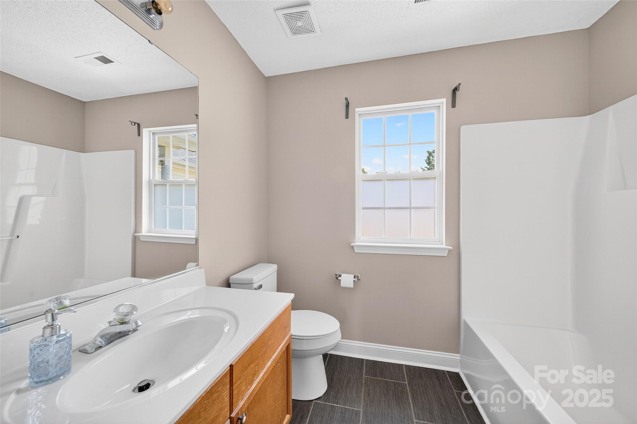118 Milroy Lane Unit: 171