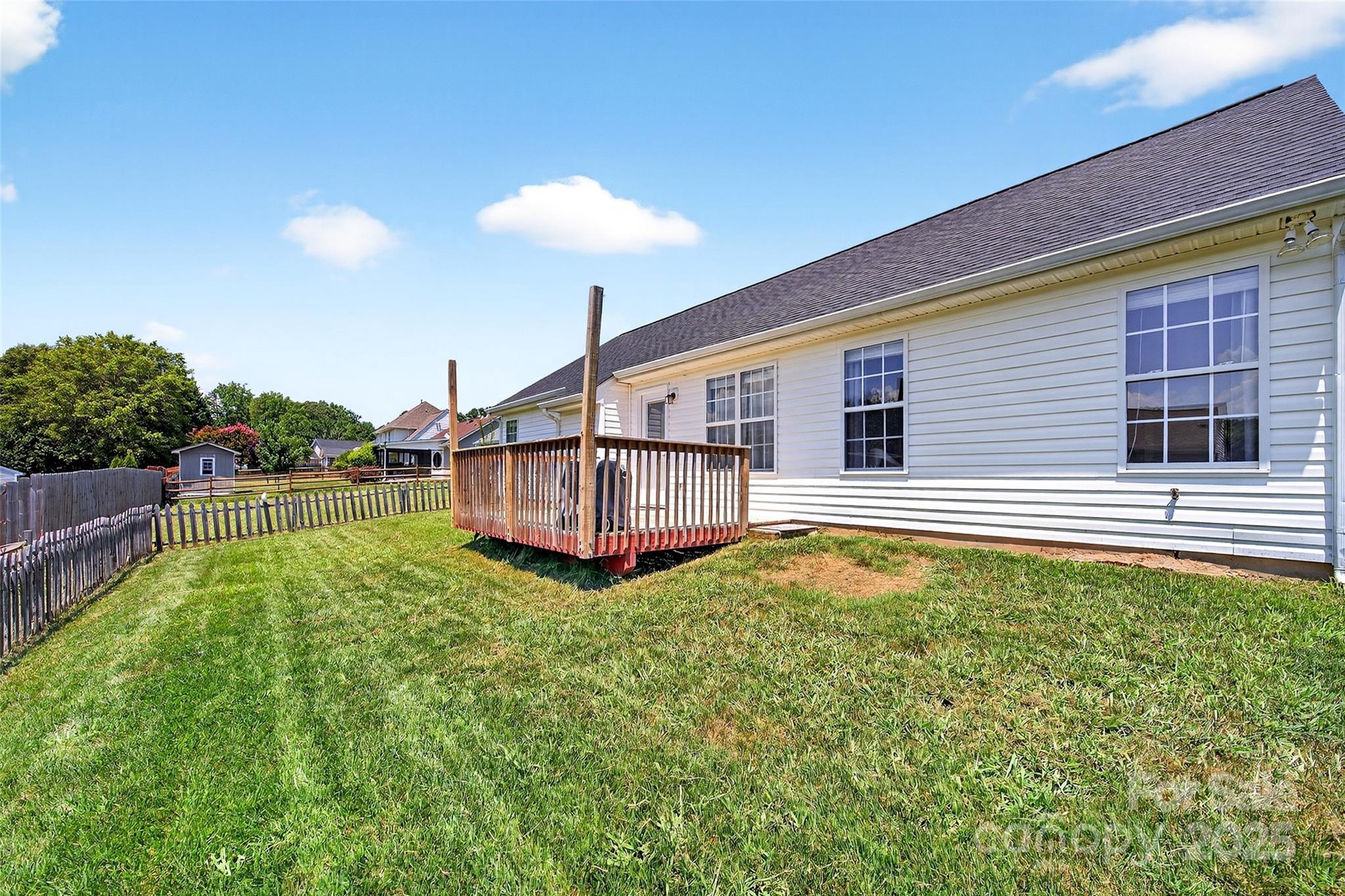 118 Milroy Lane Unit: 171