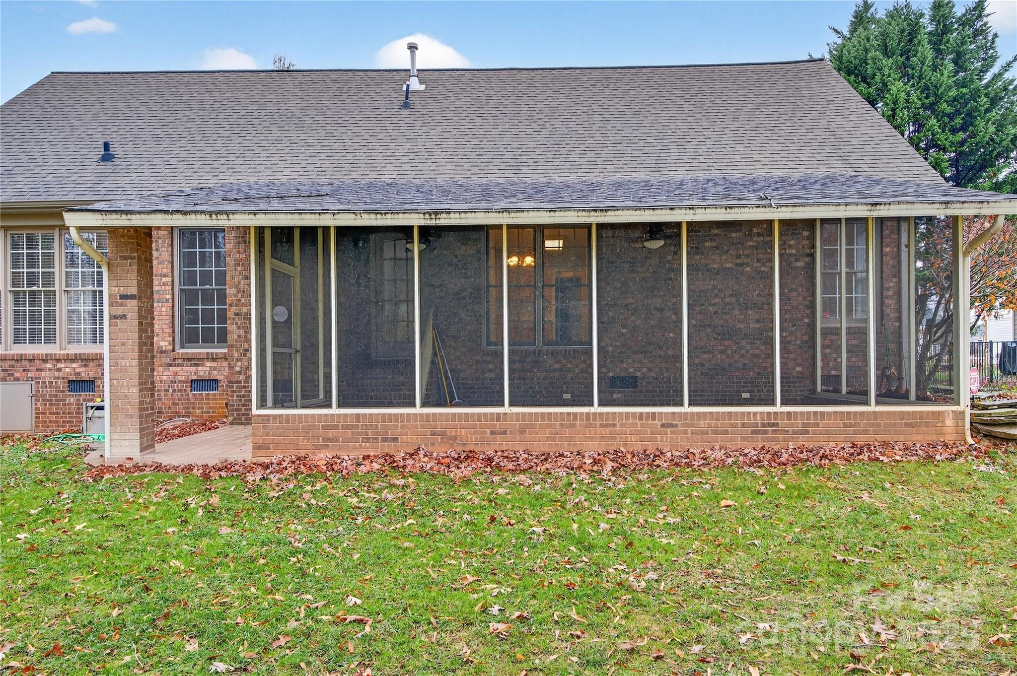150 Frost Lane