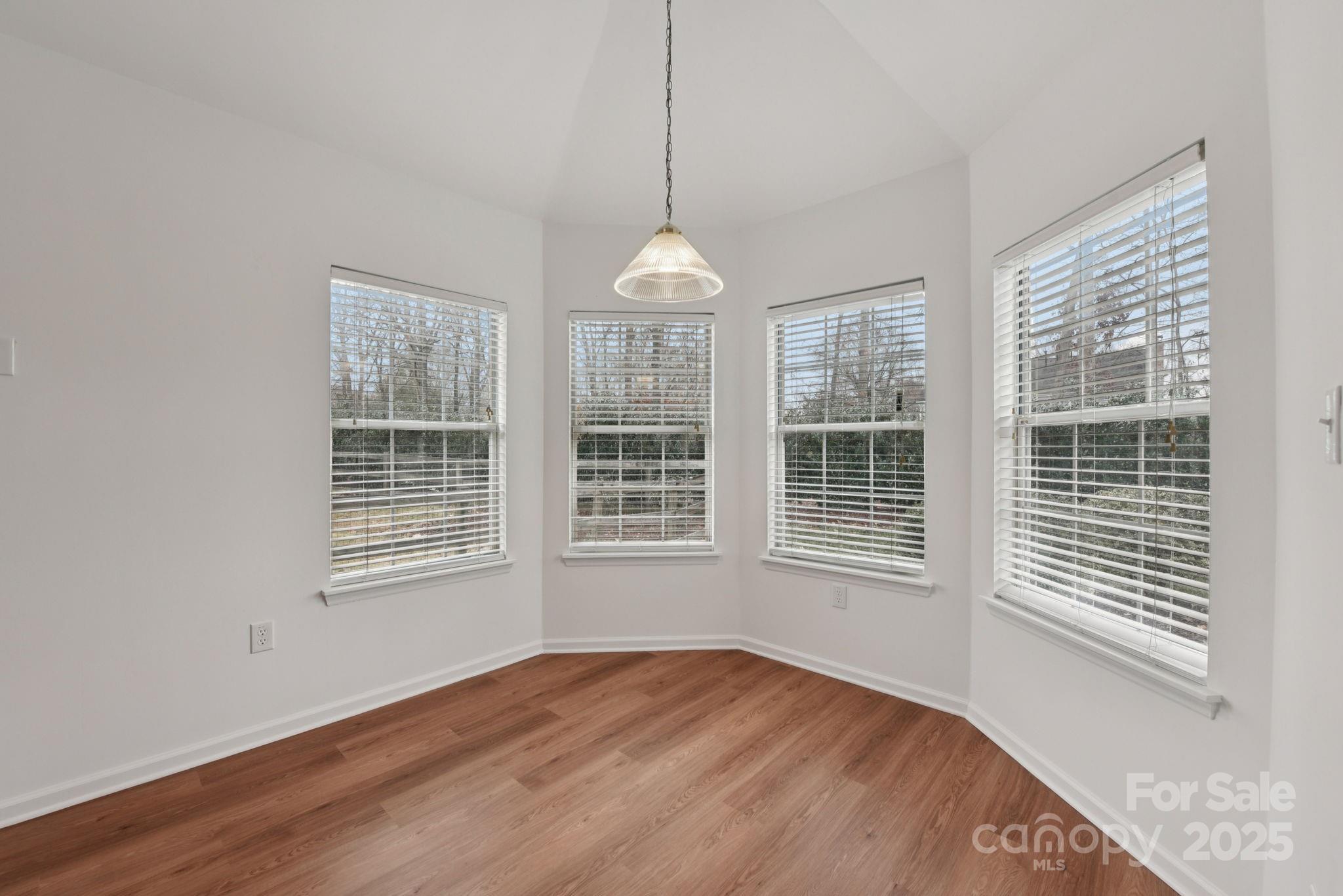121 Ashford Hollow Lane