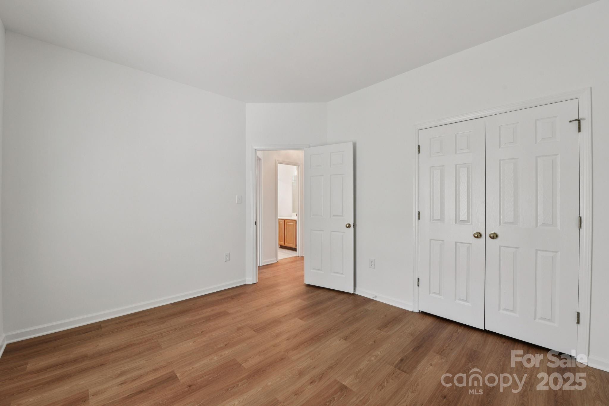 121 Ashford Hollow Lane