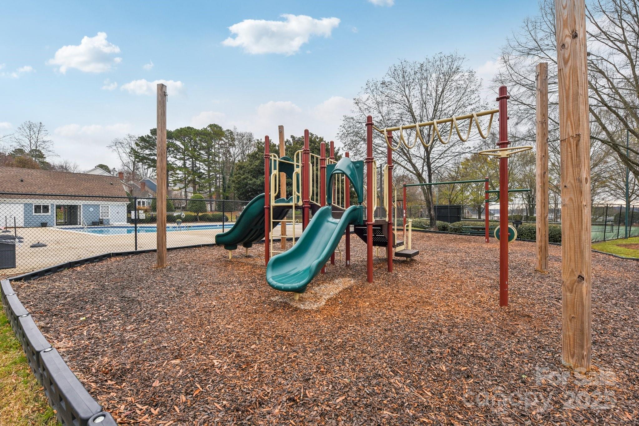 121 Ashford Hollow Lane