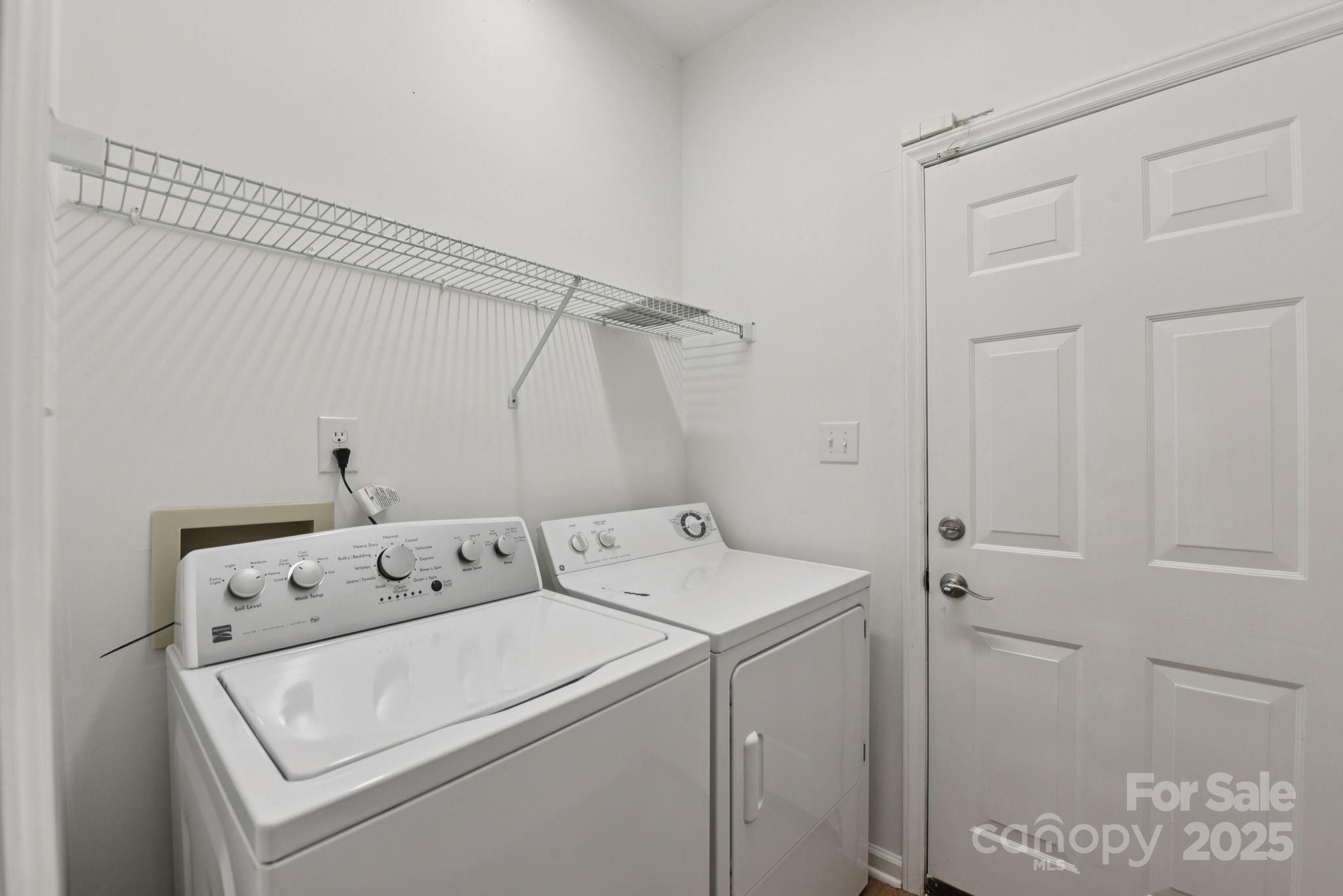 121 Ashford Hollow Lane