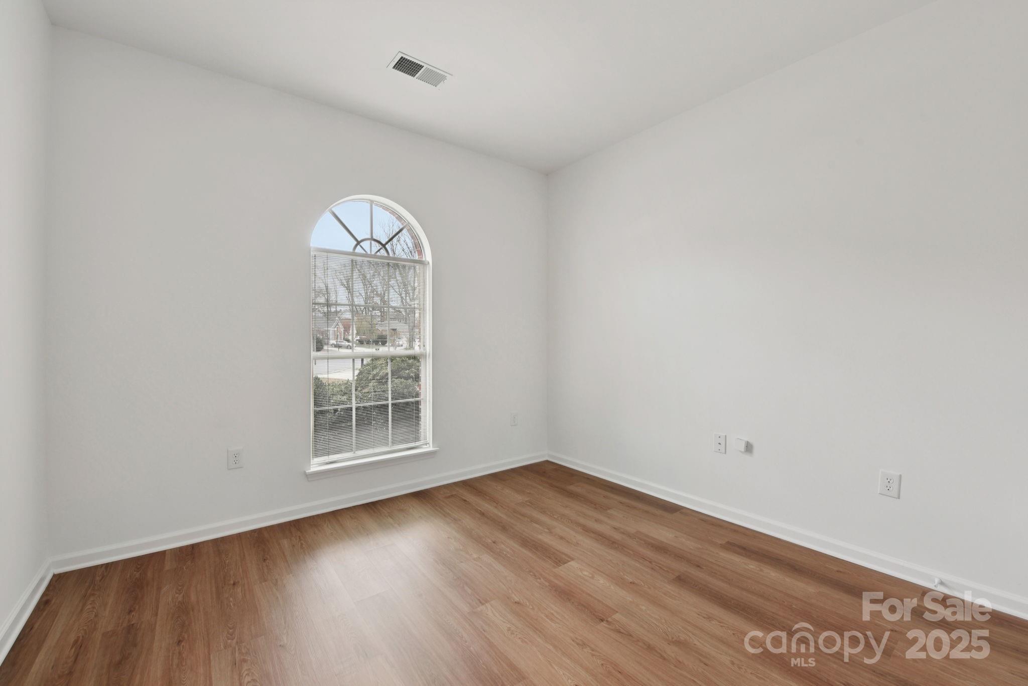 121 Ashford Hollow Lane