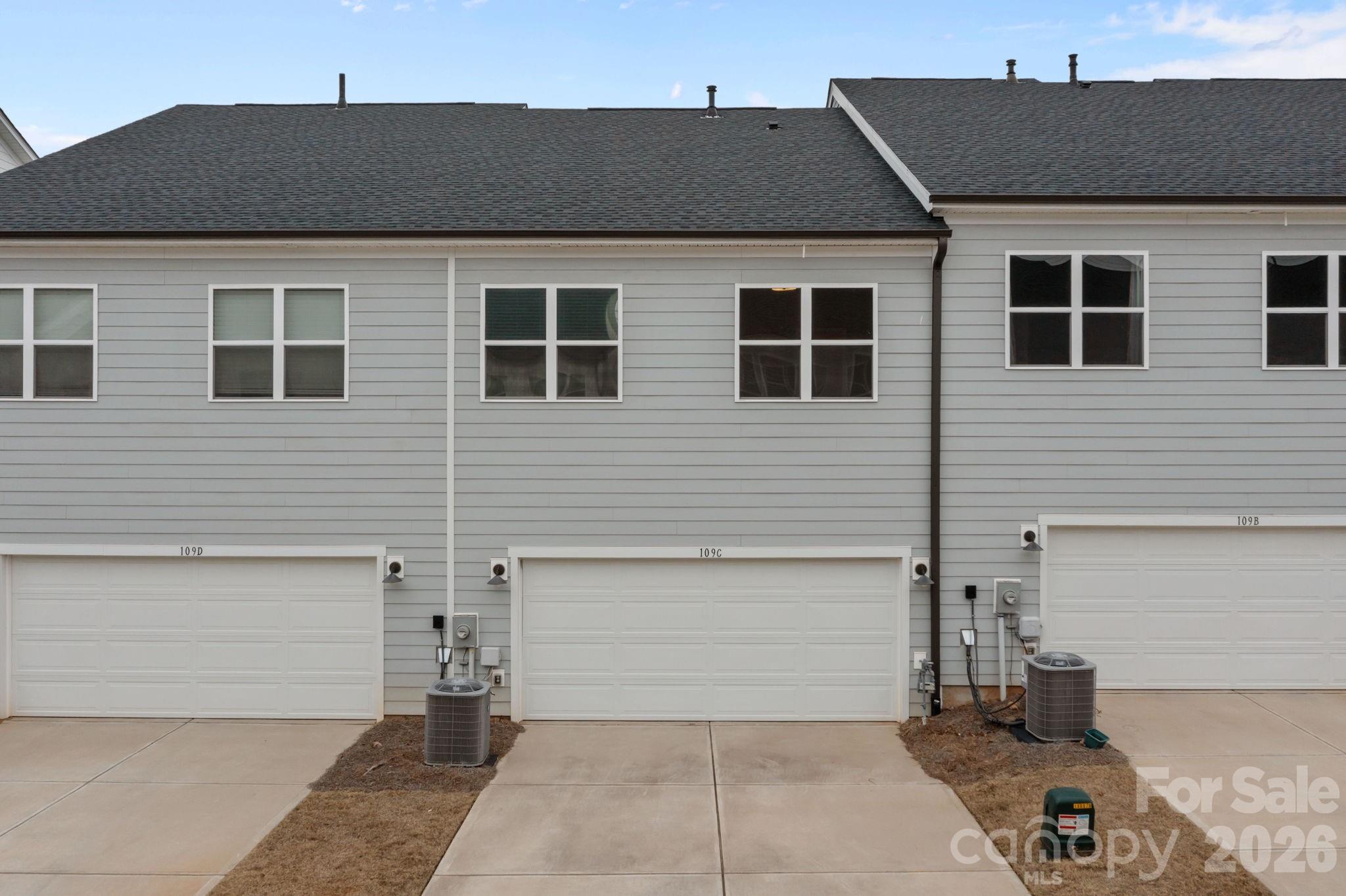 109 Isleworth Avenue Unit: C