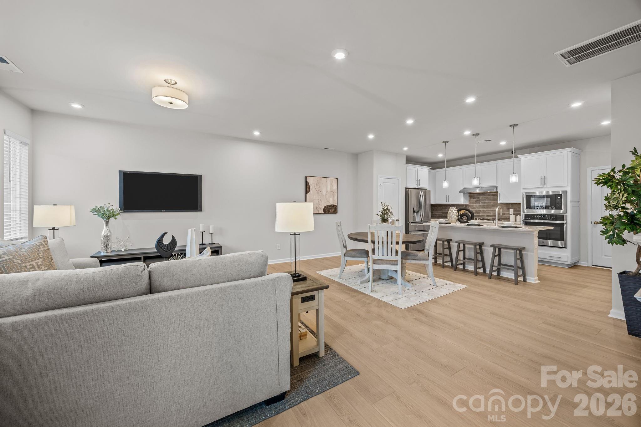109 Isleworth Avenue Unit: C
