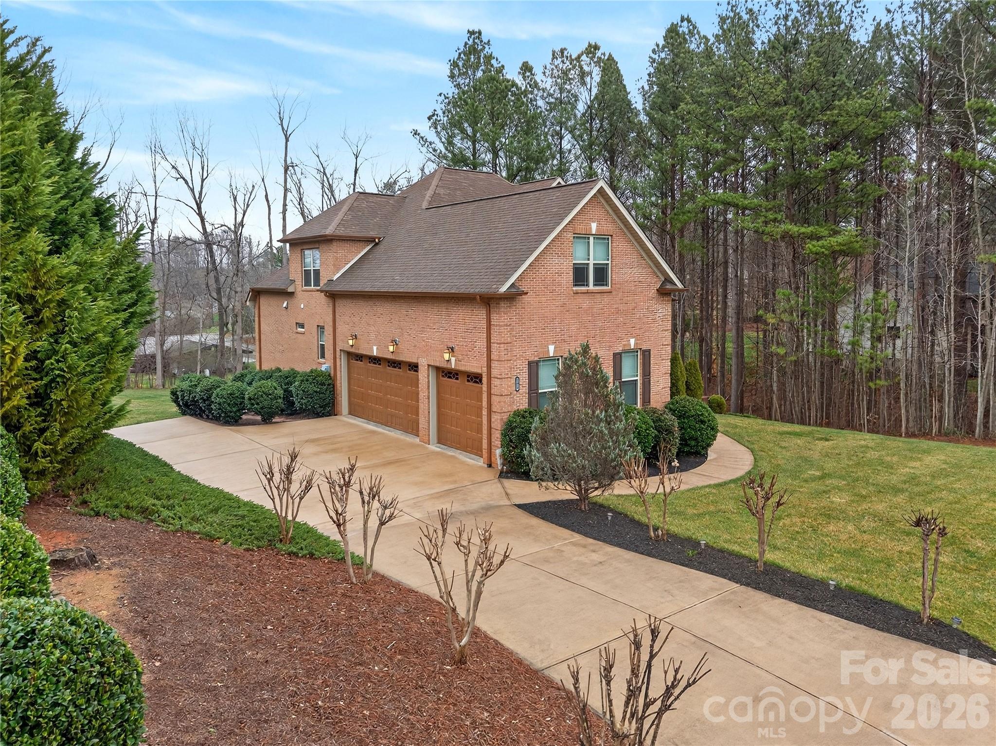 164 Crooked Branch Way