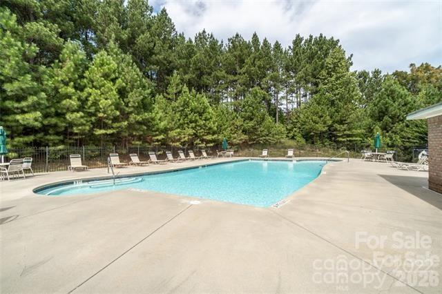 164 Crooked Branch Way