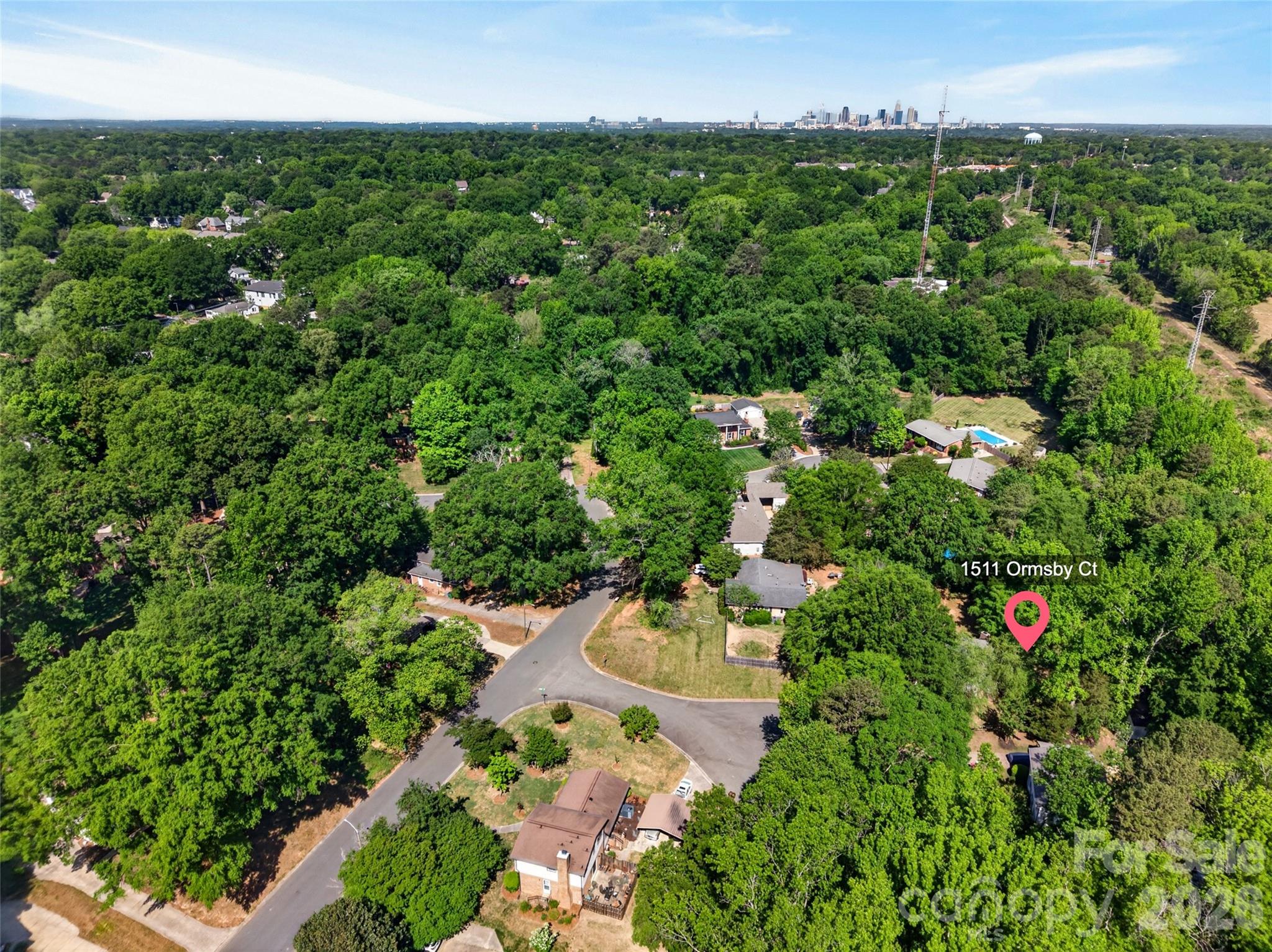 1511 Ormsby Court