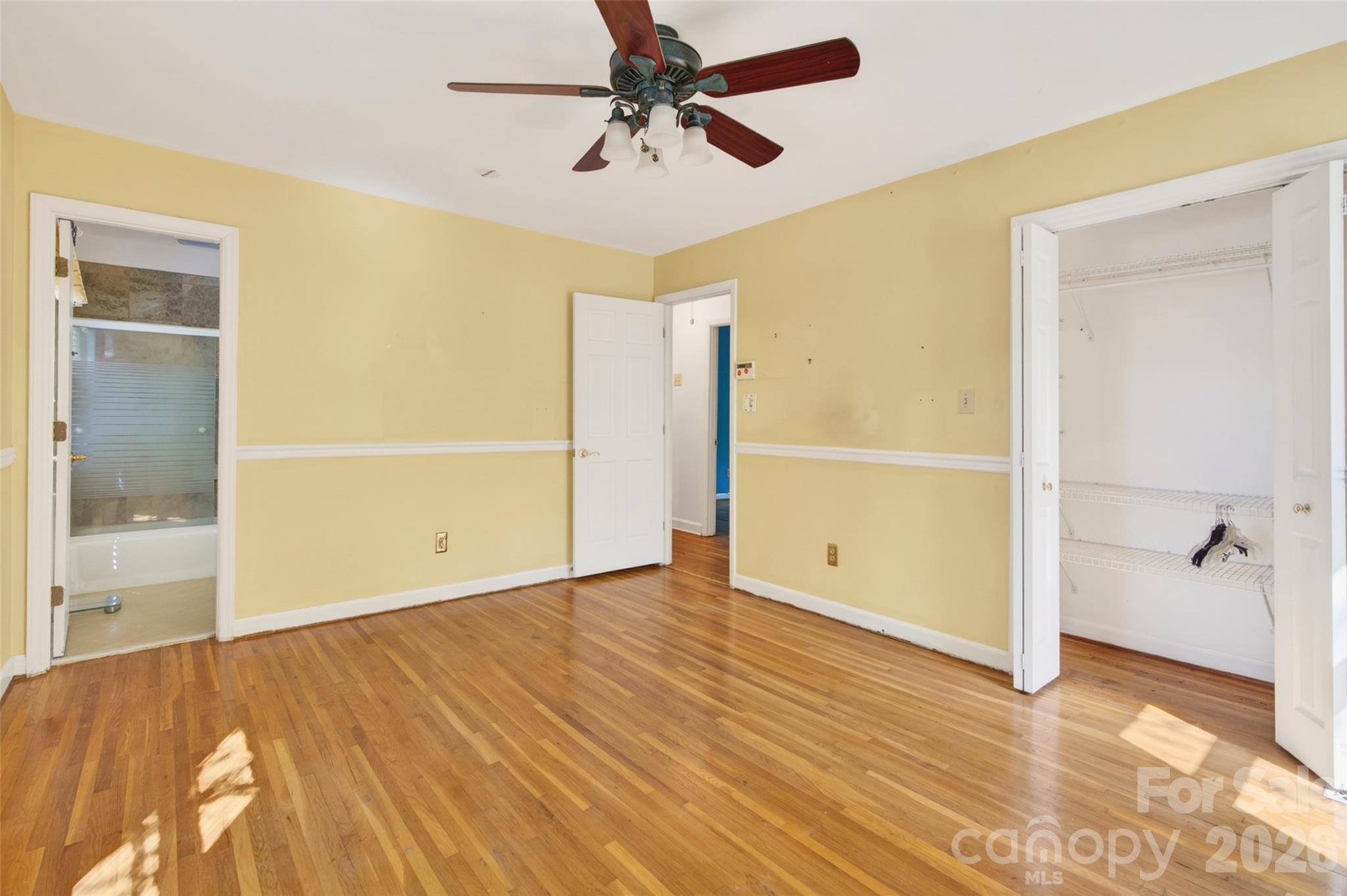 1511 Ormsby Court