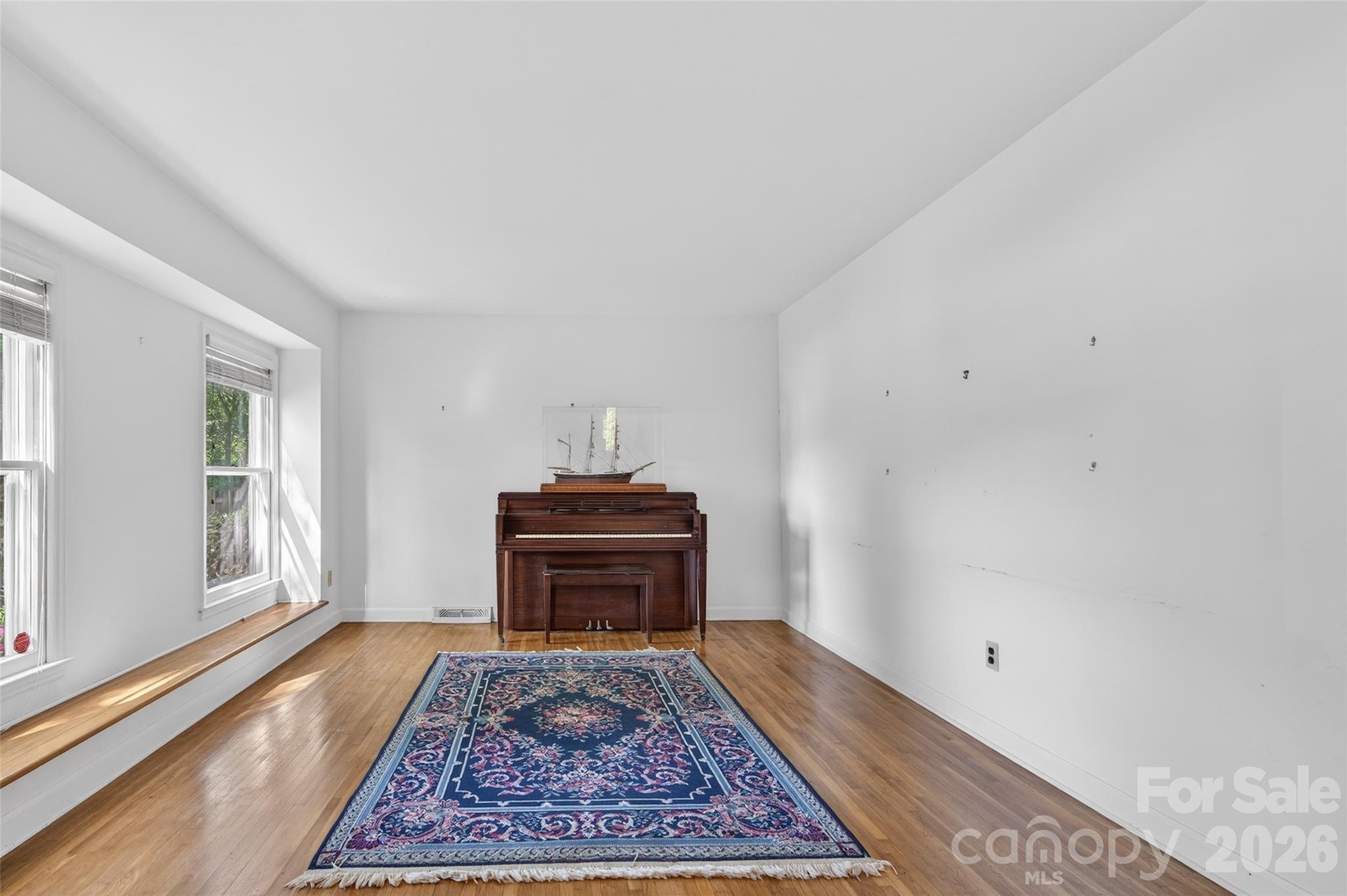1511 Ormsby Court