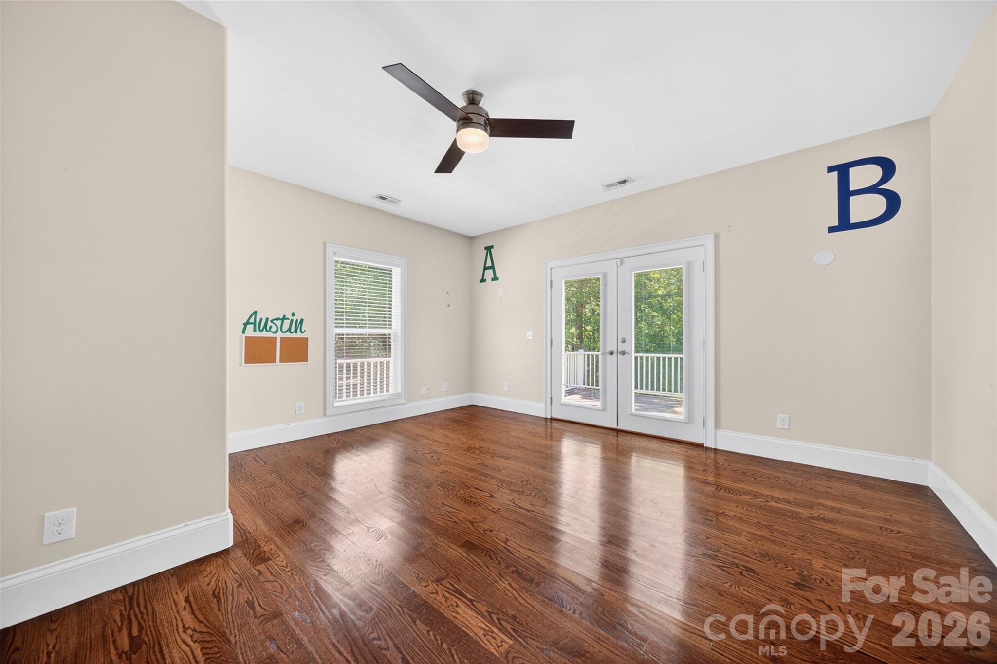 2977 Cabin Creek Drive