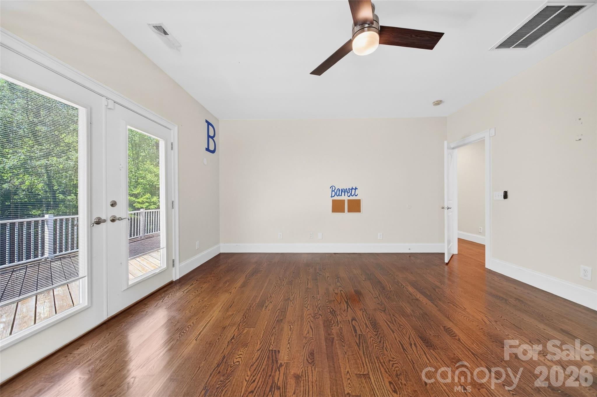 2977 Cabin Creek Drive