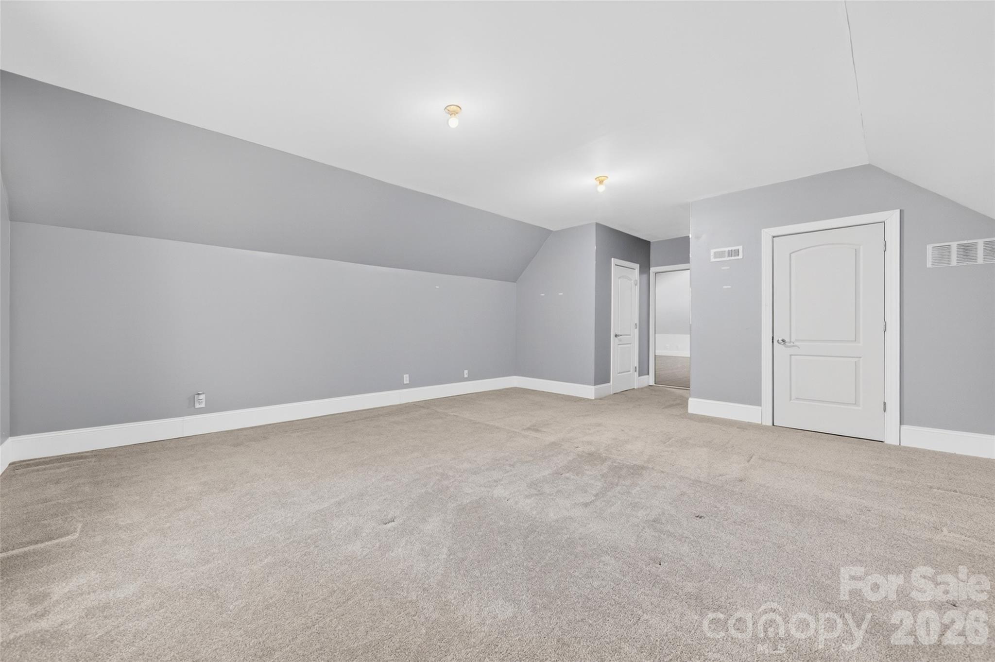 2977 Cabin Creek Drive