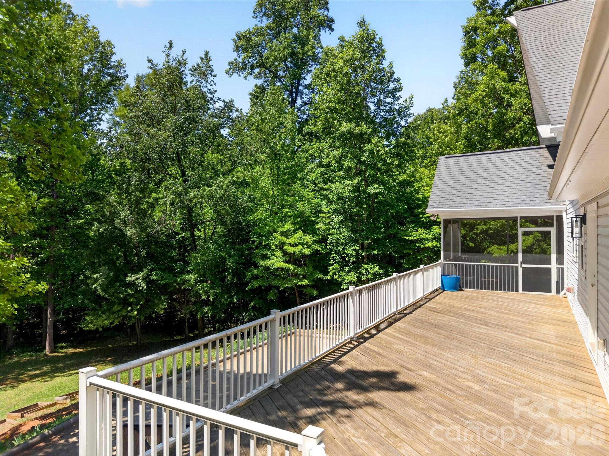 2977 Cabin Creek Drive