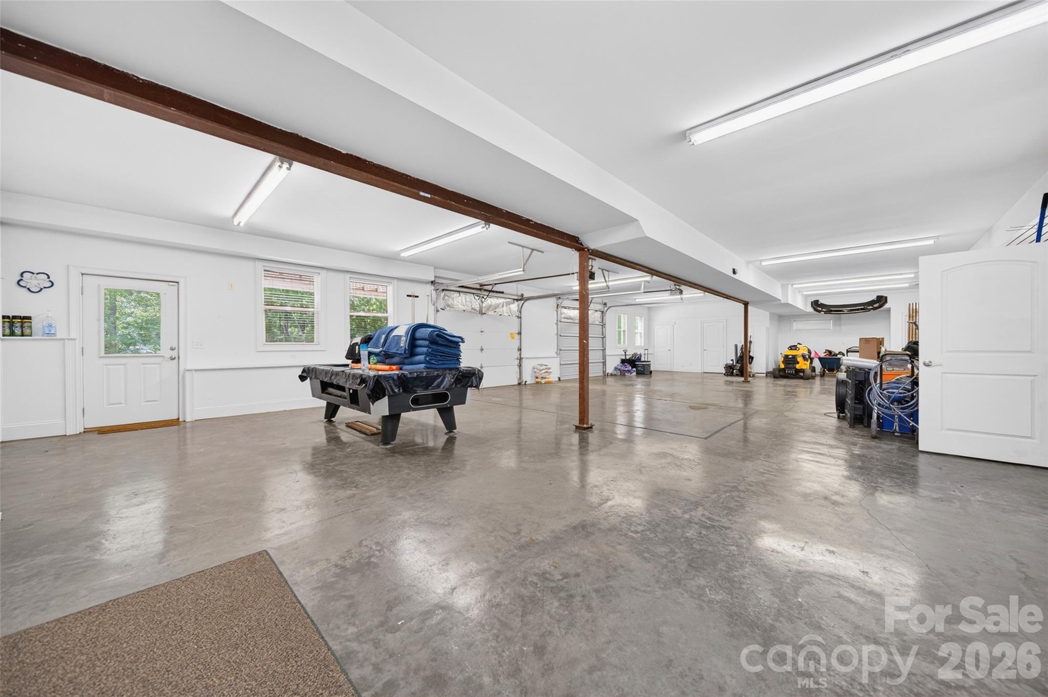 2977 Cabin Creek Drive
