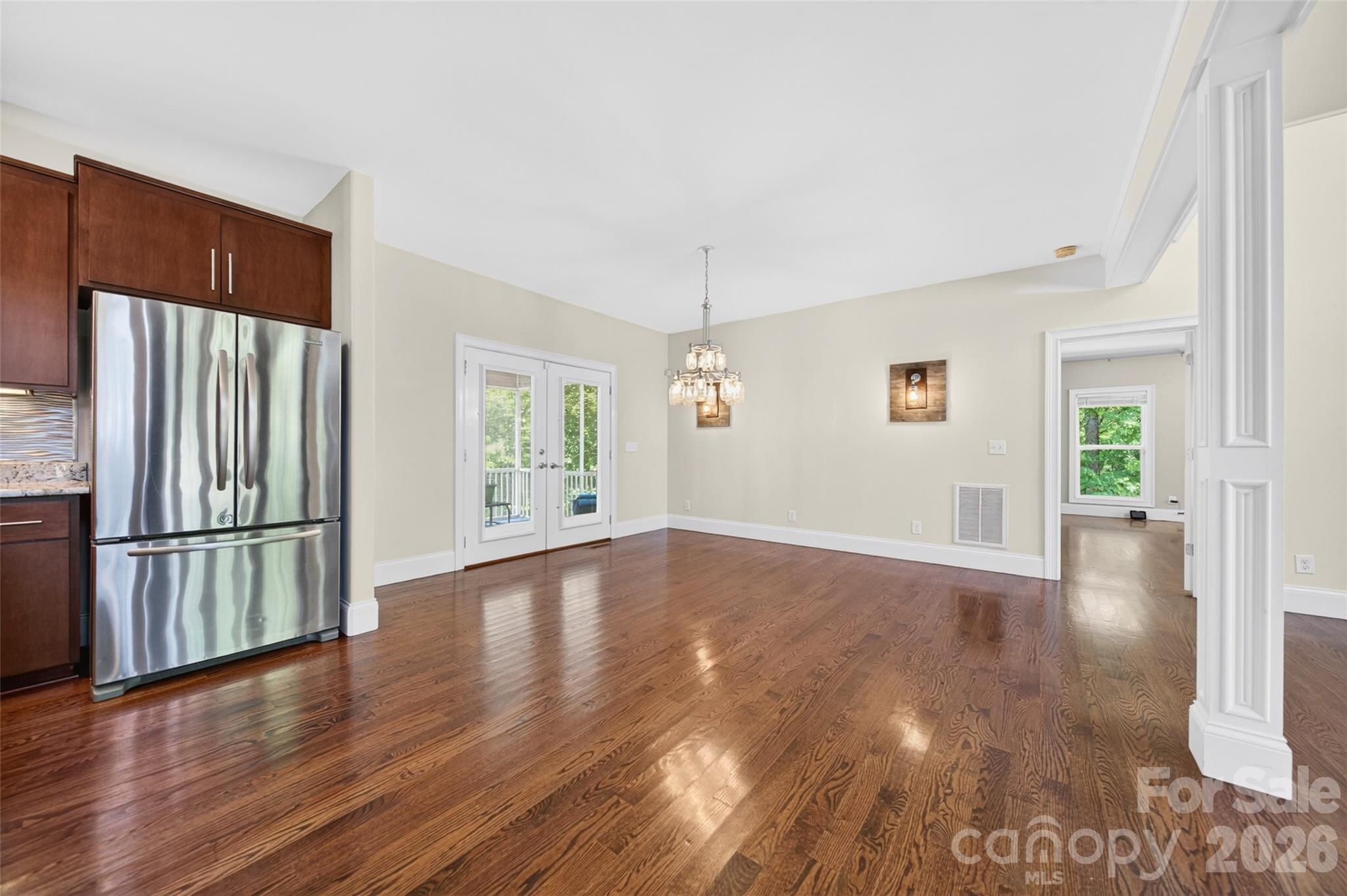 2977 Cabin Creek Drive