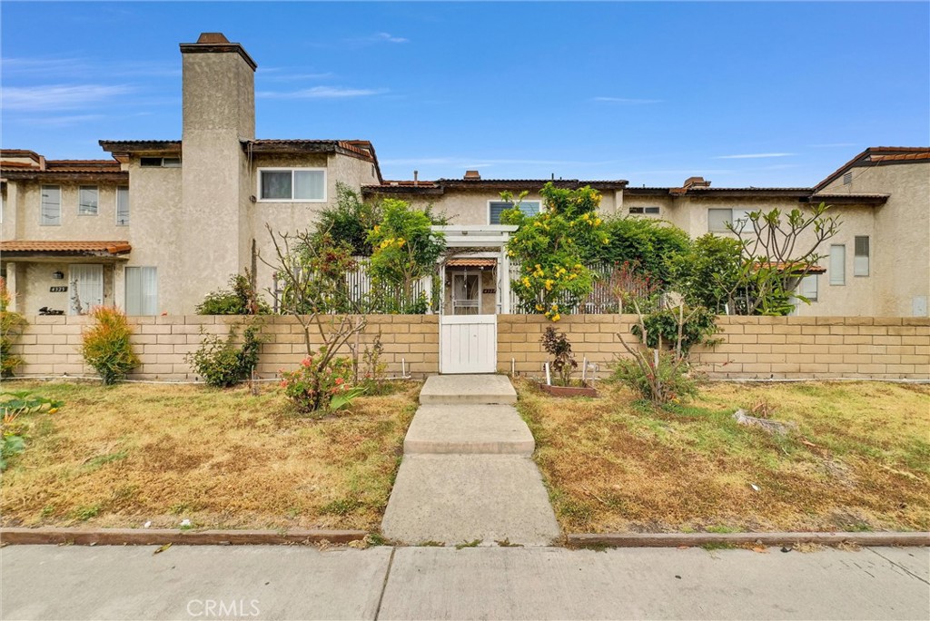 4323 W 1st Street C4323