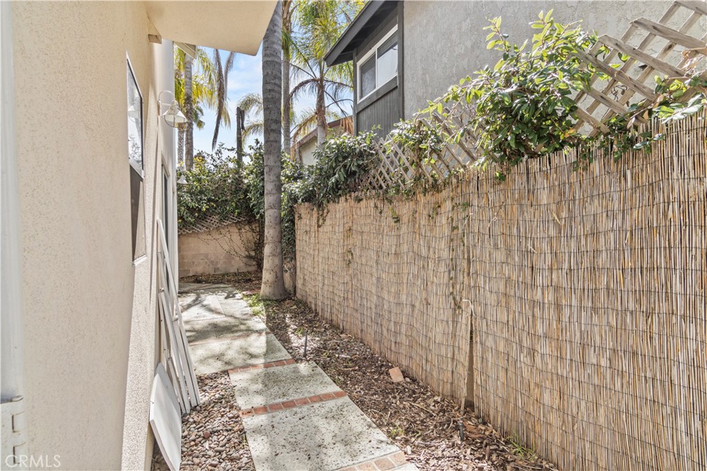 1813 Huntington Street