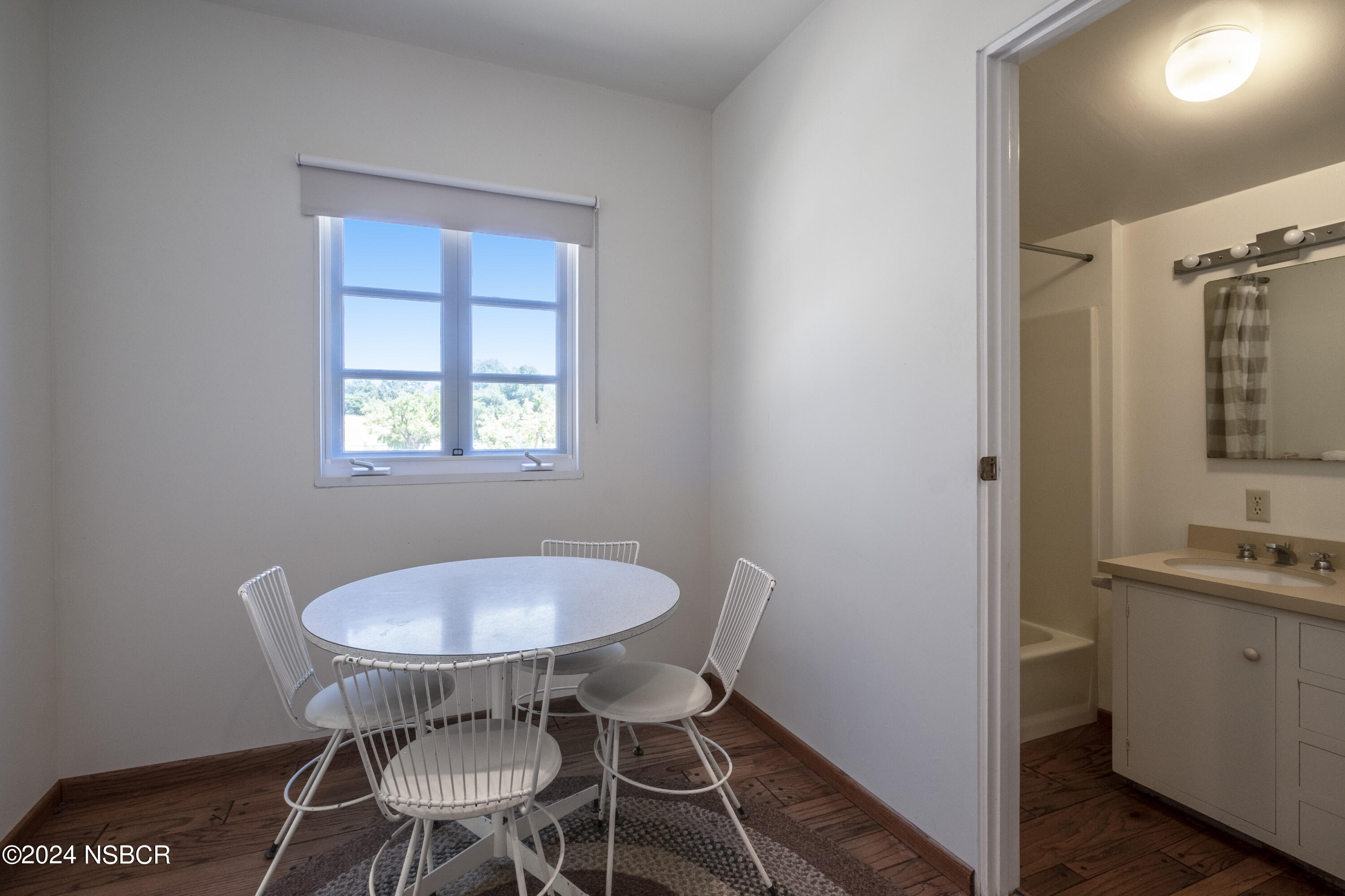 3142 Baseline Ave. Avenue